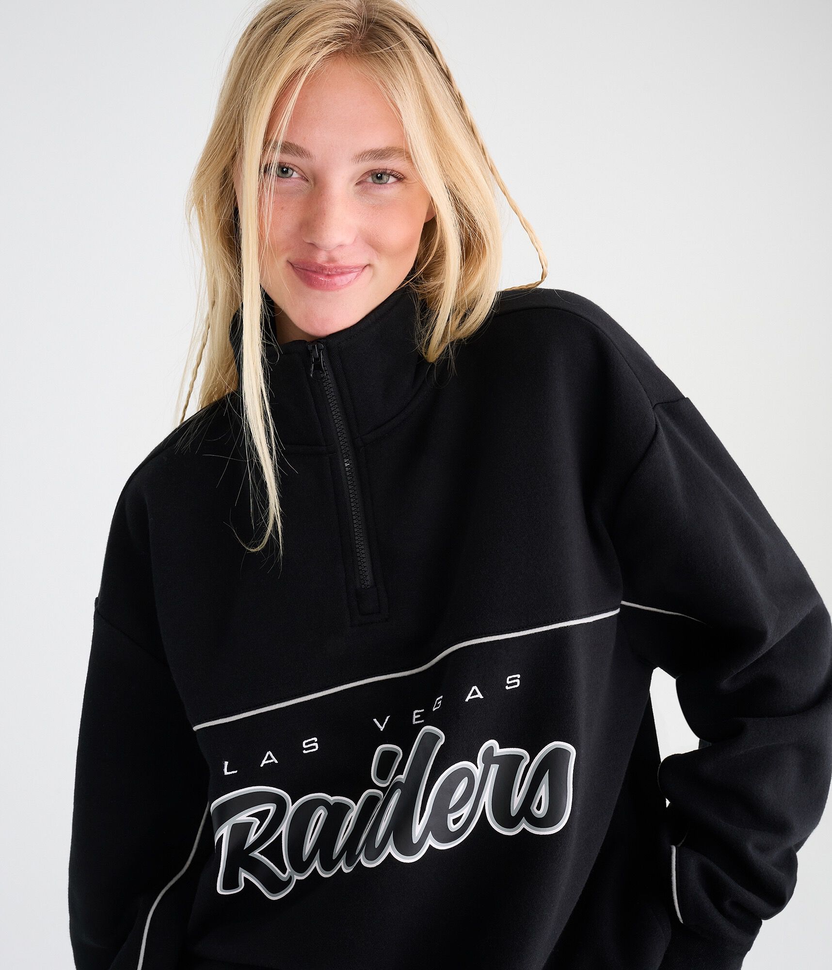 Las Vegas Raiders Quarter-Zip Sweatshirt
