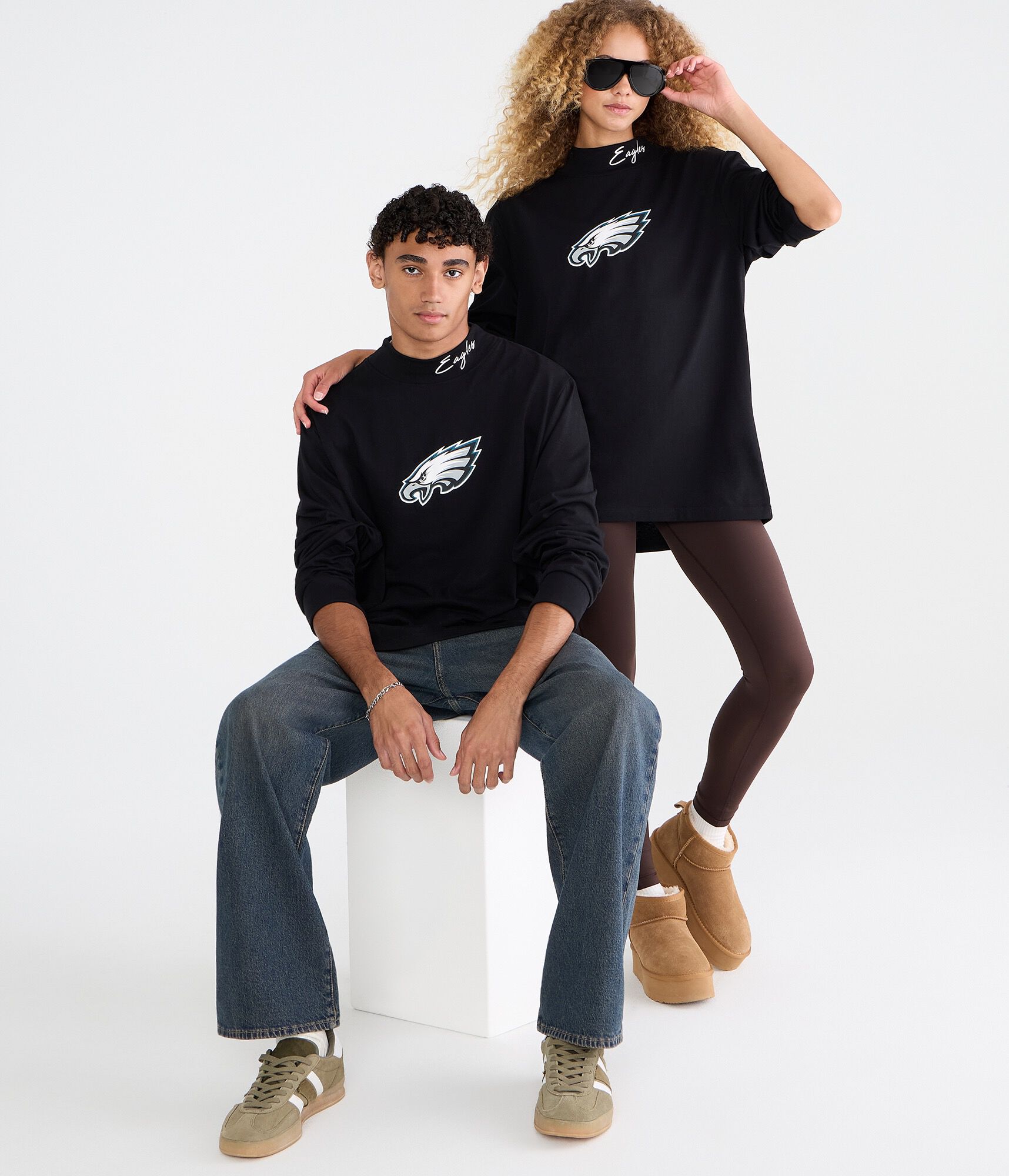 Long Sleeve Philadelphia Eagles Mock-Neck Tee