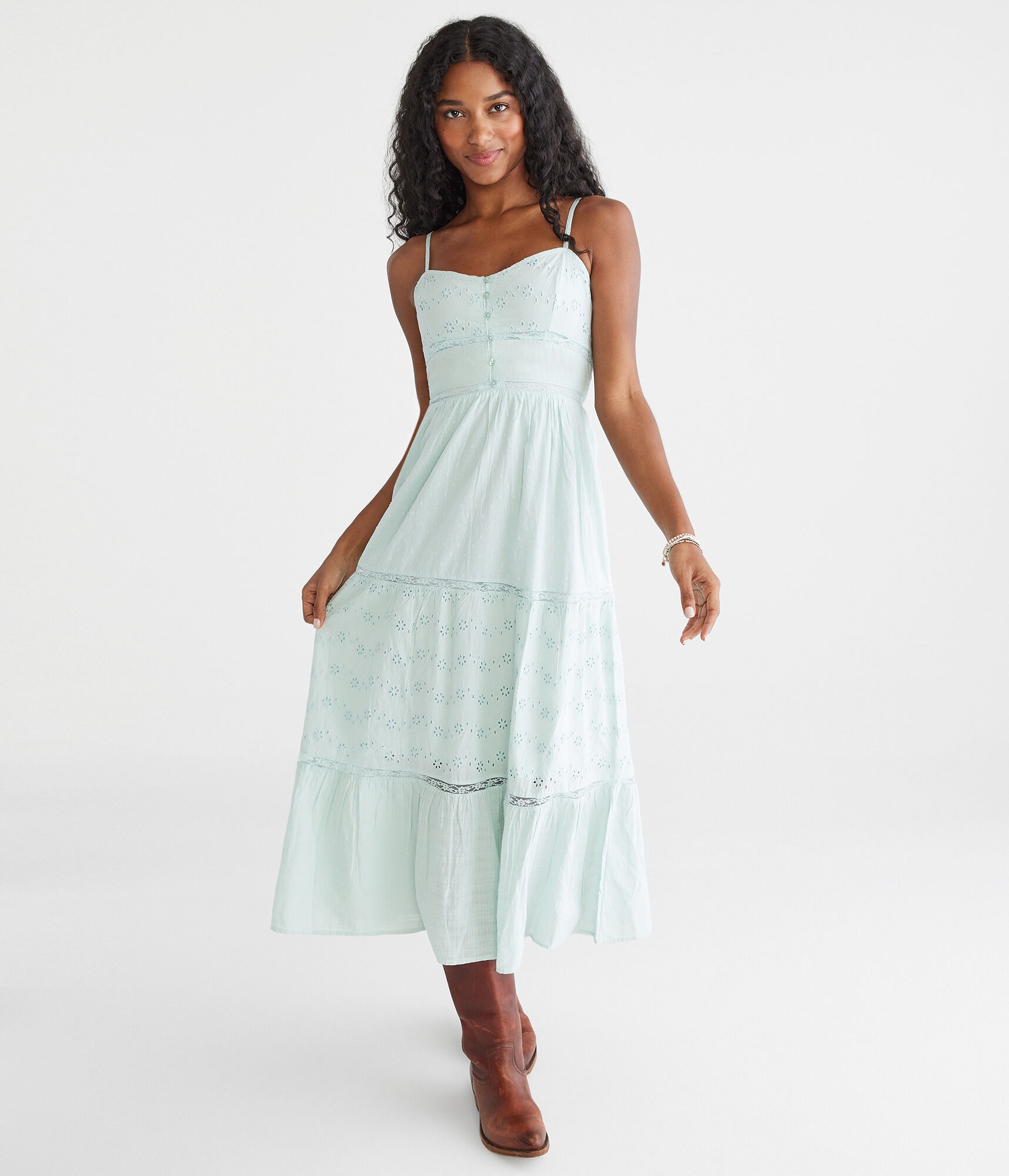 Solid Sweetheart Eyelet Midi Dress Solid Sweetheart Eyelet Midi Dress