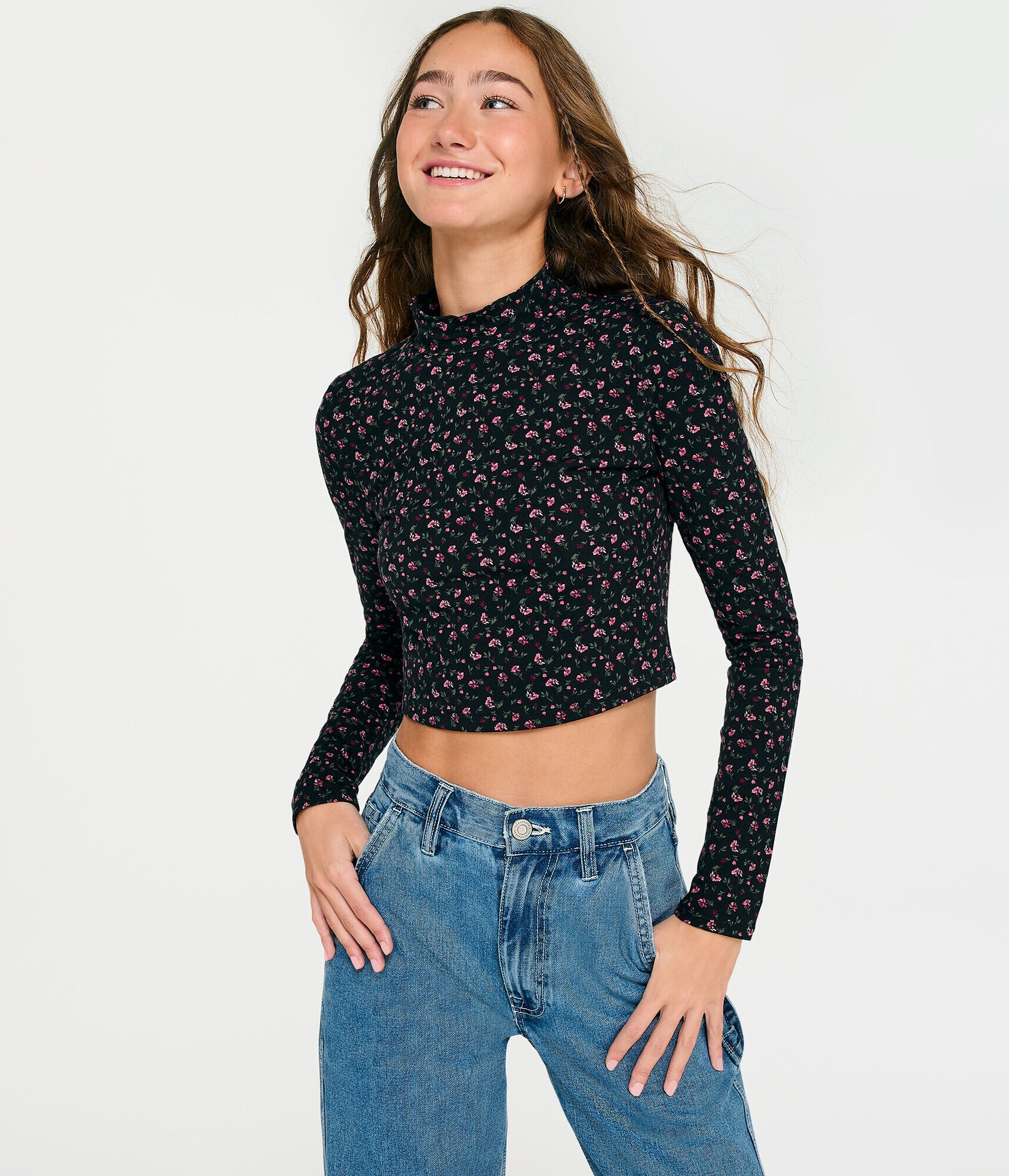 Long Sleeve Floral Mock-Neck Crop Top