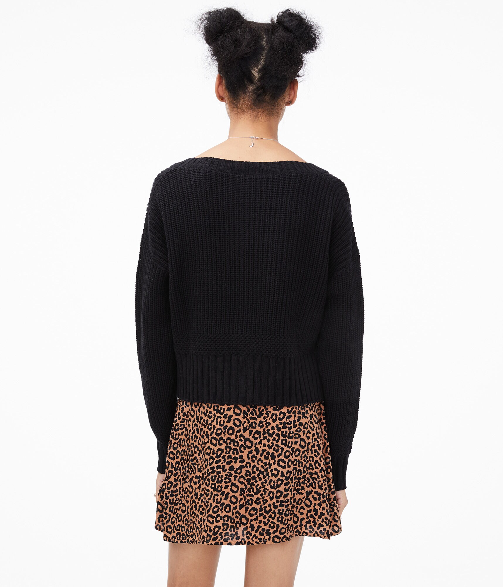 Ribbed Cropped Cardigan