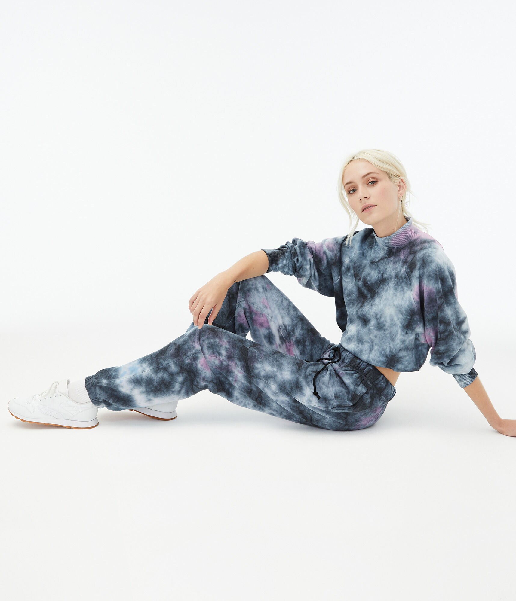 Tie-Dye Slouchy High-Rise Cinched Sweatpants