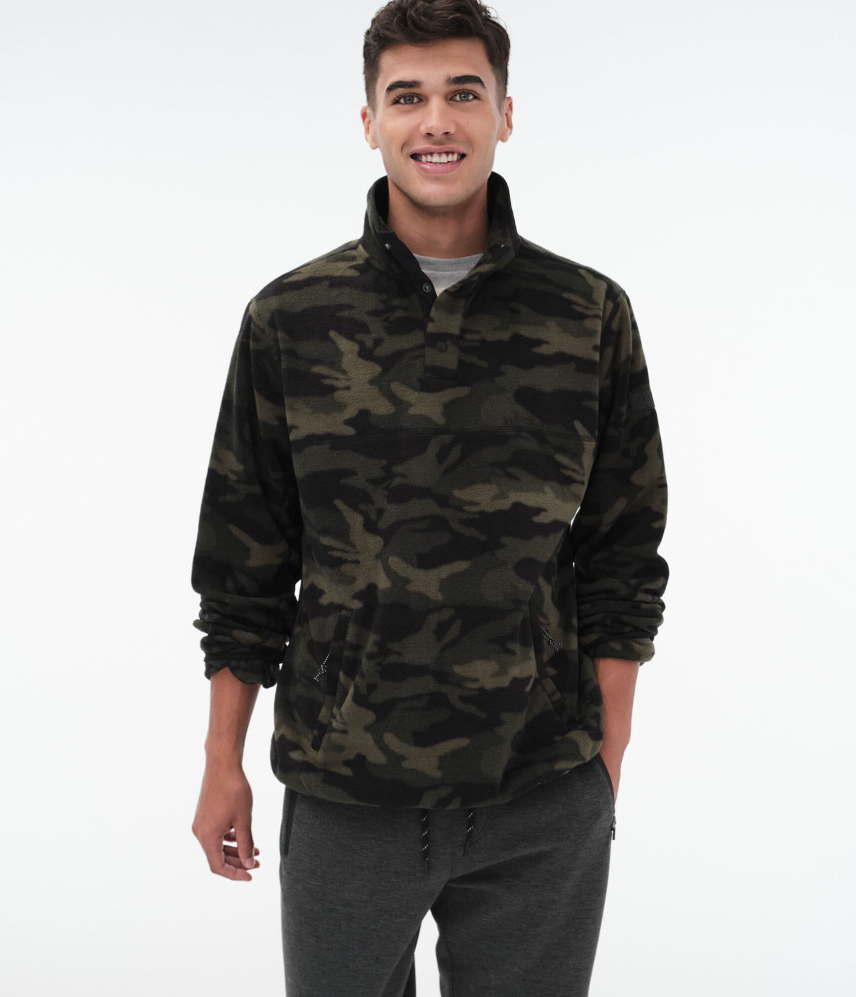 新品ROME \"OG PULLOVER JACKET\" SNEAKYZ CAMO 新品ROME 