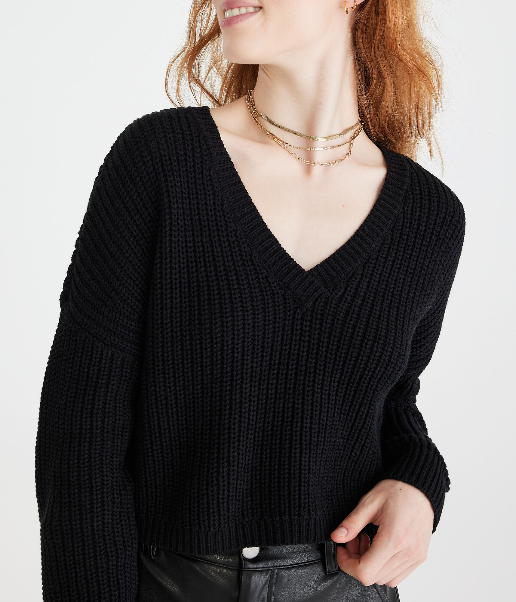 Shaker Stitch Cropped V-Neck Sweater