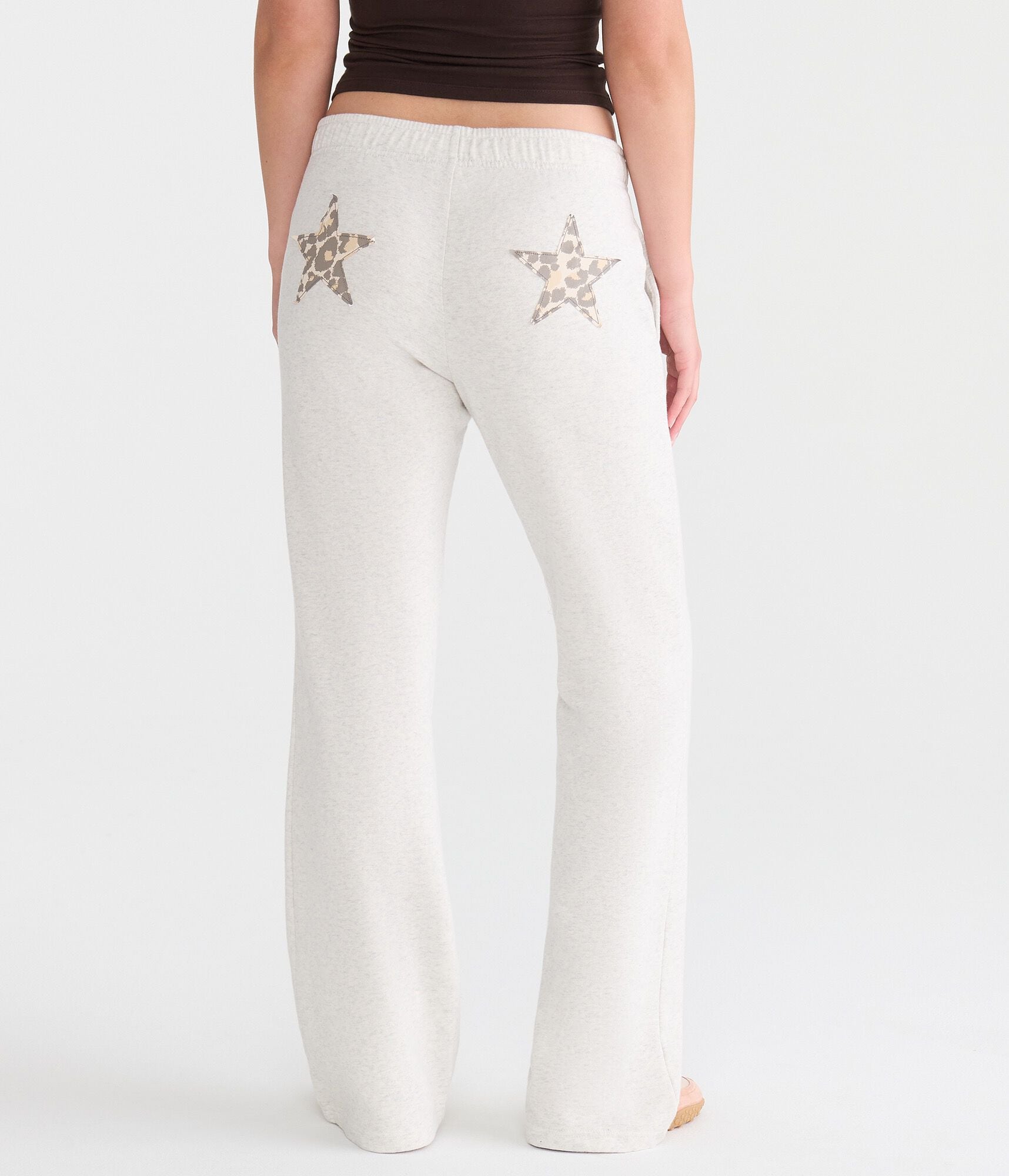 Cloud Soft Leopard Star Mid-Rise Slim Bootcut Sweatpants