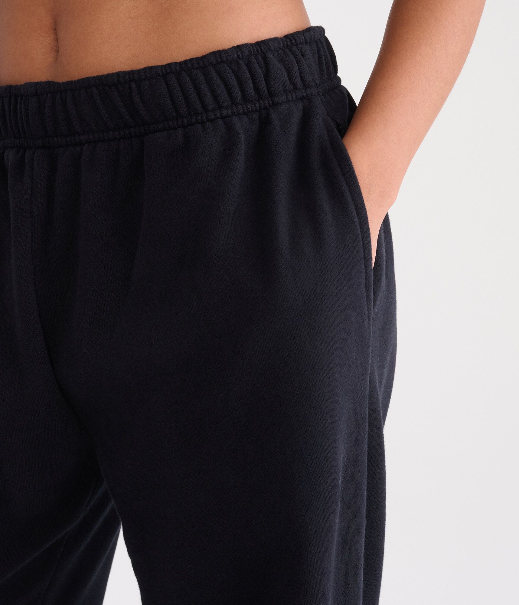 Cloud Soft Mid-Rise Straight Leg Sweatpants