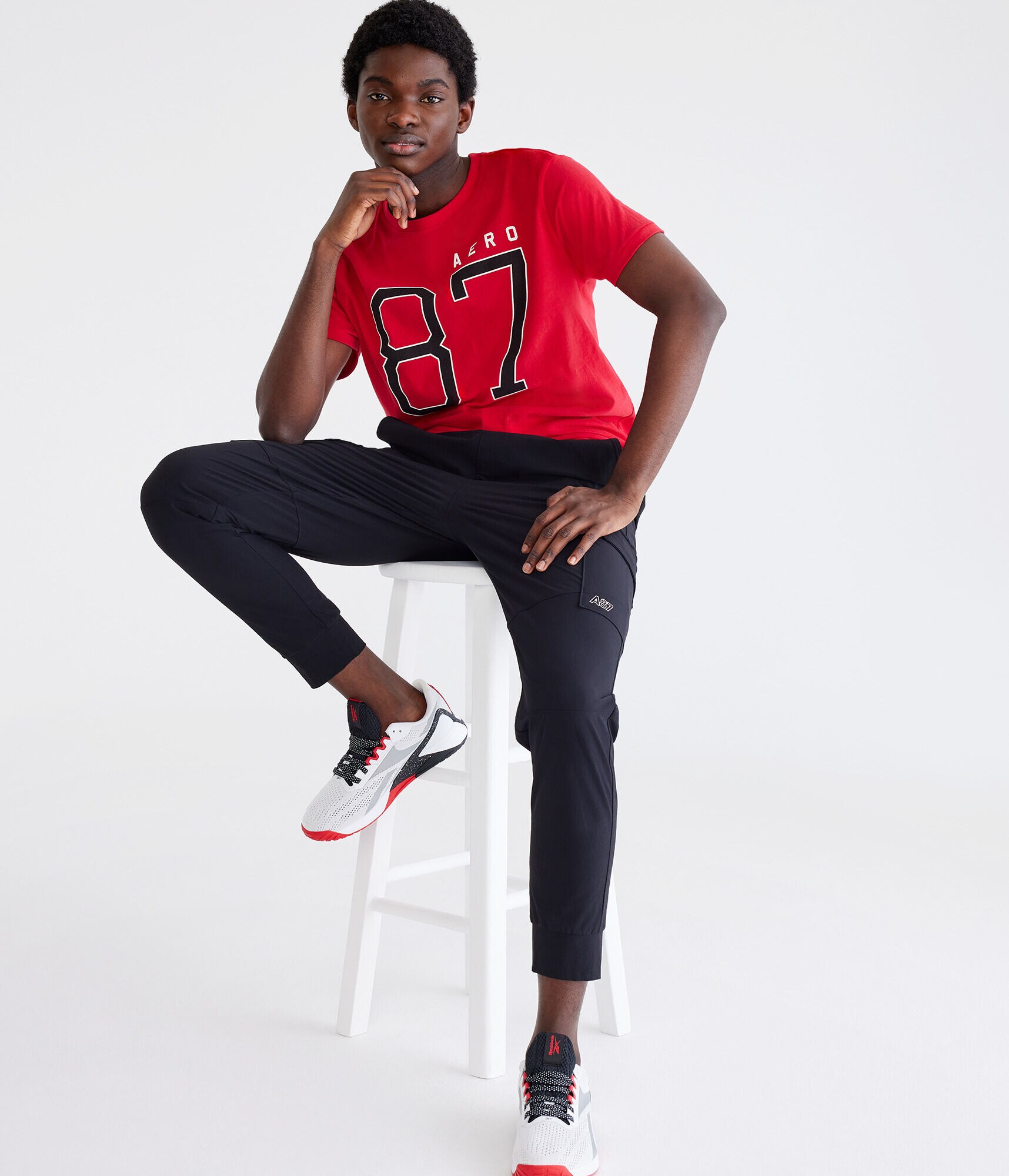 Aero Large 87 Logo Graphic Tee