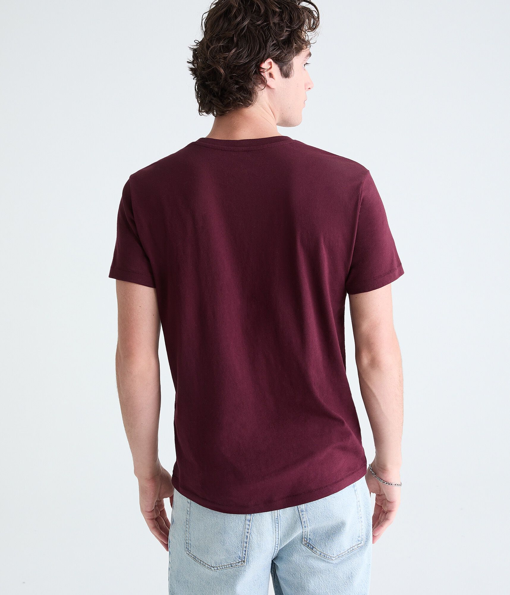 Aeropostale Large 87 Appliqu&eacute; Graphic Tee