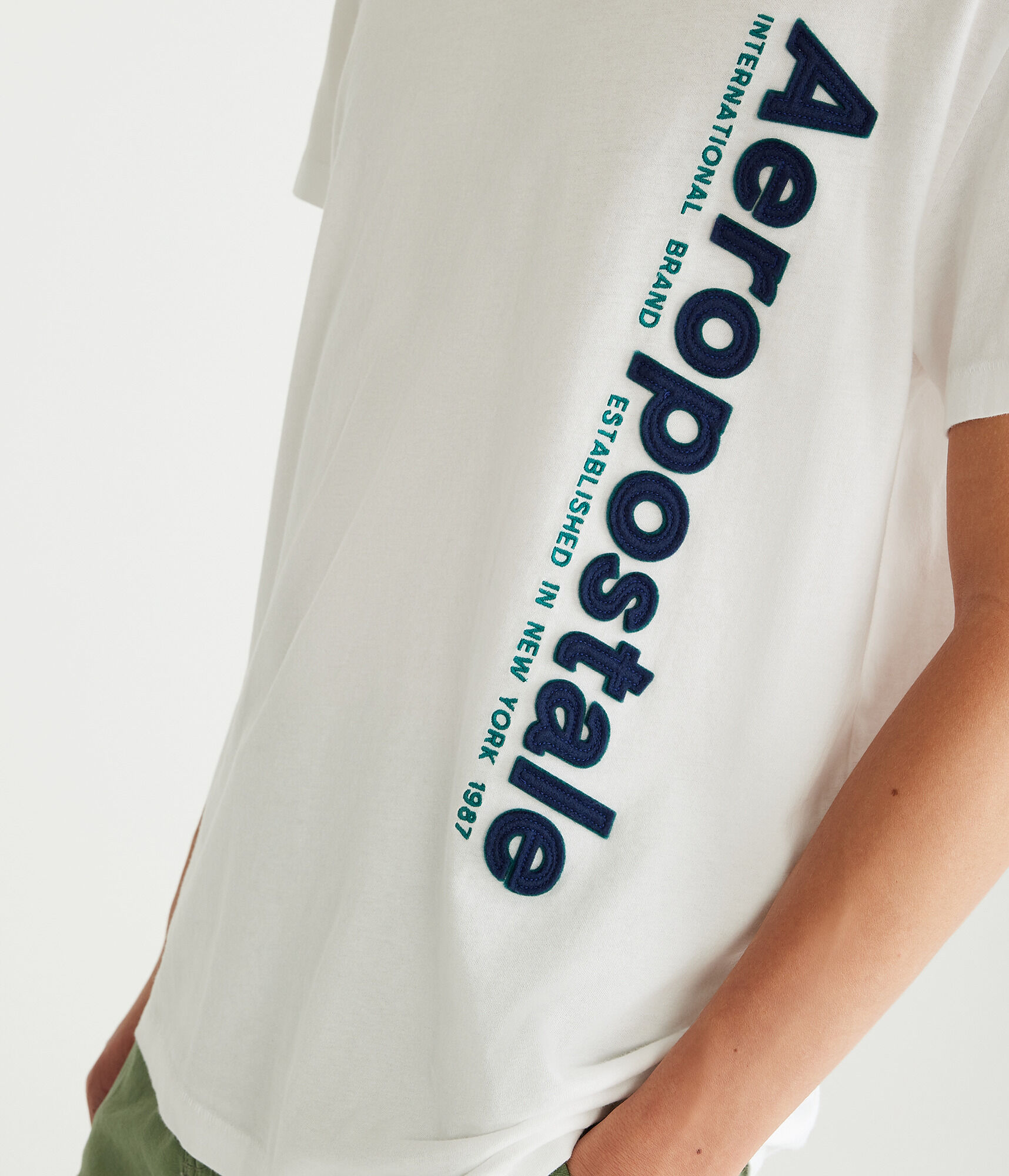 Vertical Aeropostale Appliqu&eacute; Graphic Tee