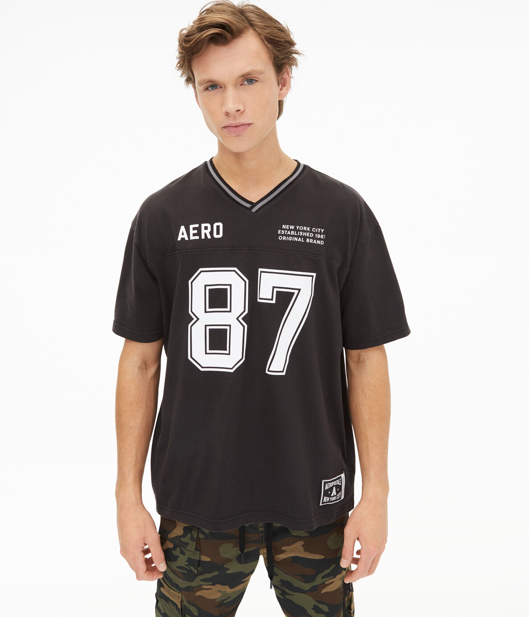 Aero 87 V-Neck Jersey Graphic Tee