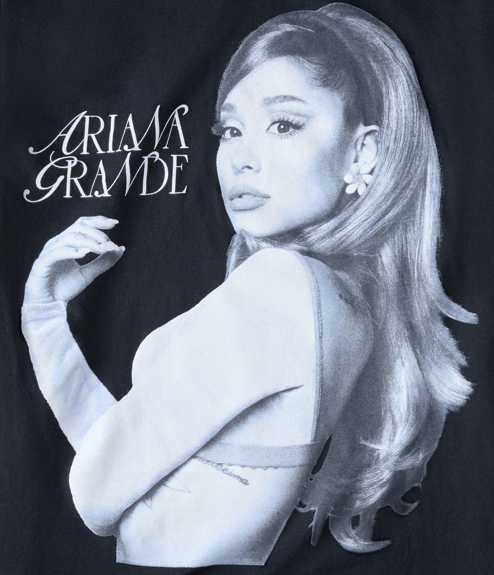 HEY REILLY Ariana Grande アリアナグランデ　tee HEY REILLY Ariana Grande アリアナグランデ tee ミュージシャン
