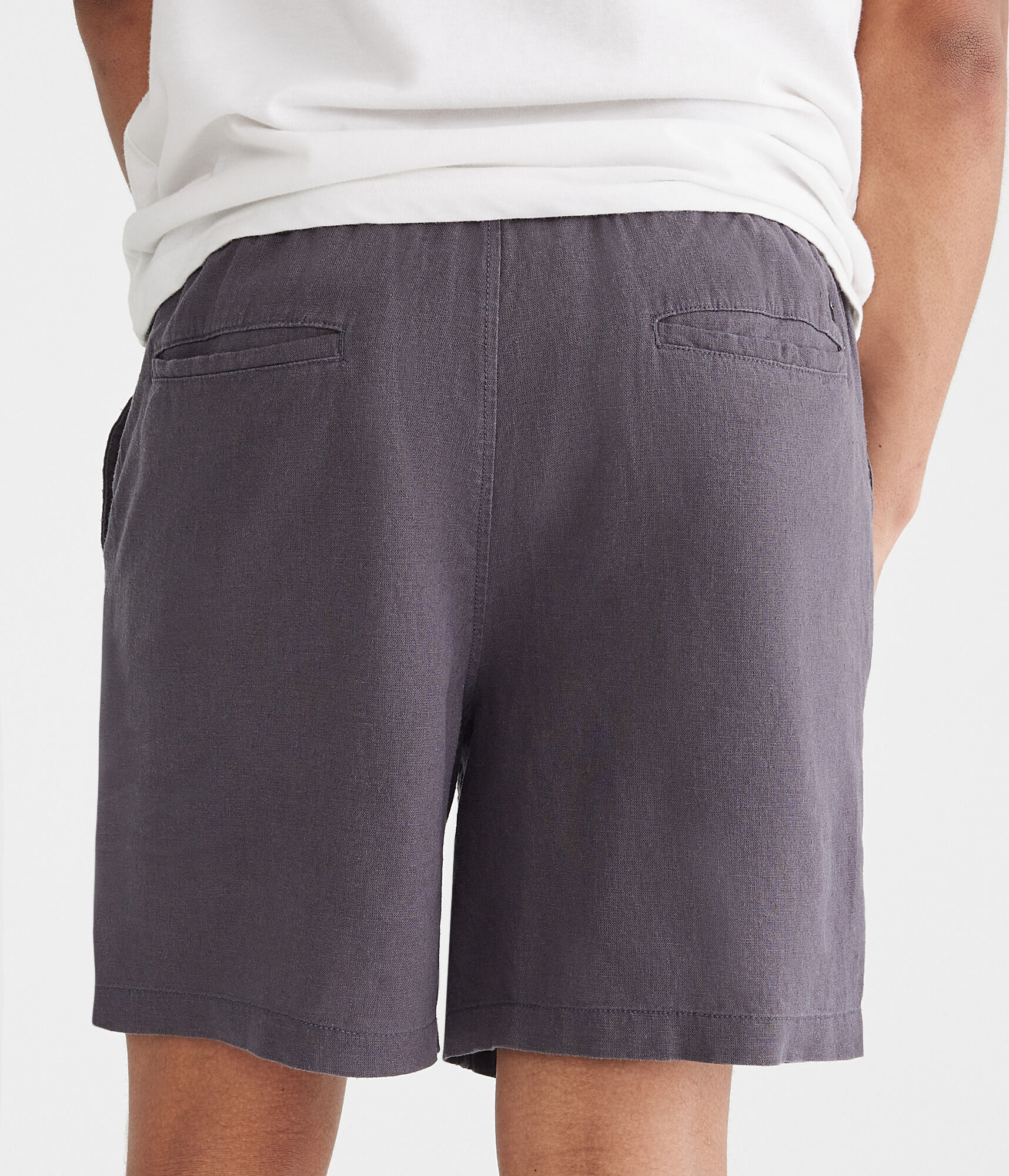 Solid Linen Shorts 7"
