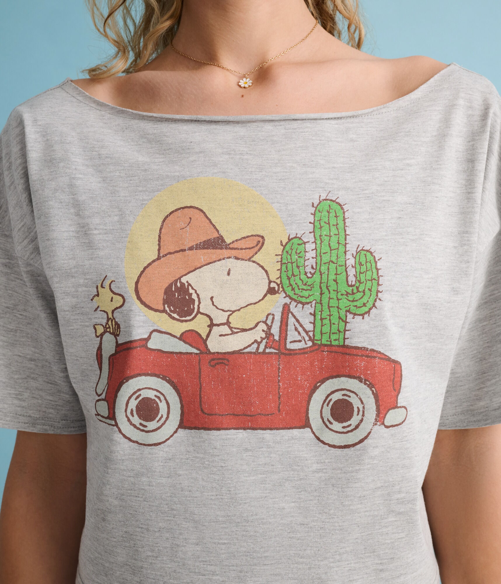 Peanuts® | Aéropostale Western Snoopy Desert Drivin' Off-The-Shoulder Boyfriend Tee