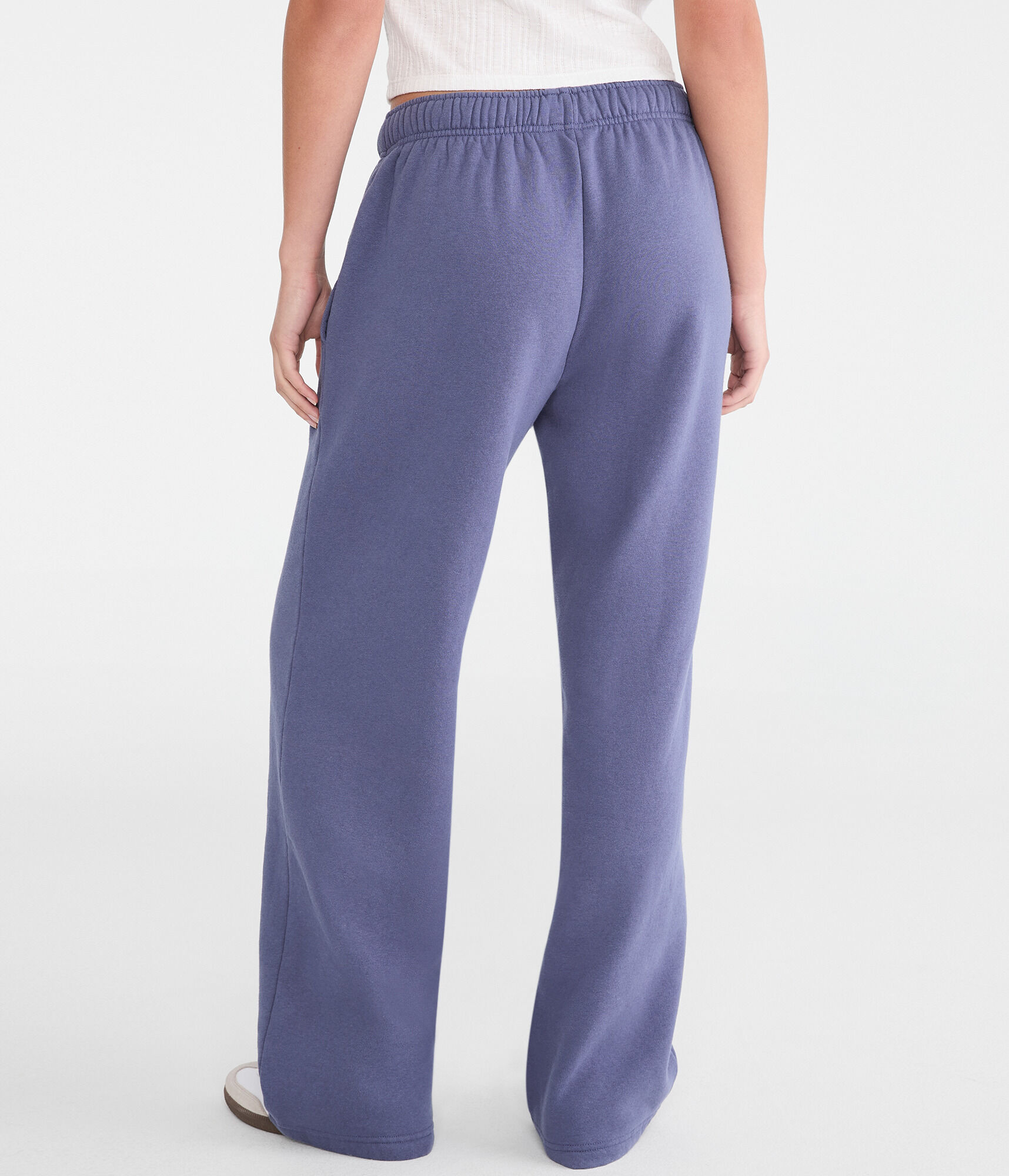 Cloud Soft Lace Heart High-Waisted Straight Leg Sweatpants