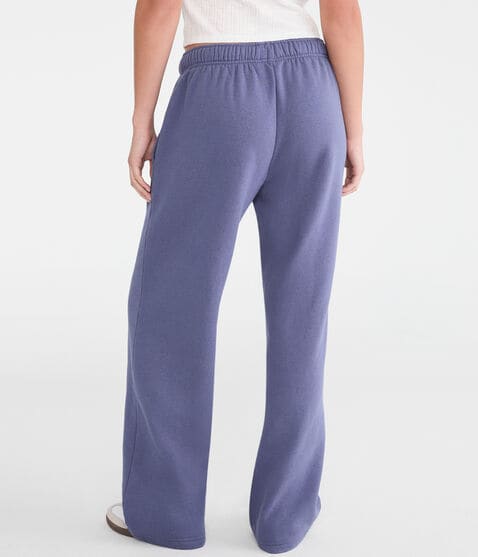 Cloud Soft Lace Heart High-Rise Straight Leg Sweatpants Cloud Soft Lace Heart High-Rise Straight Leg Sweatpants
