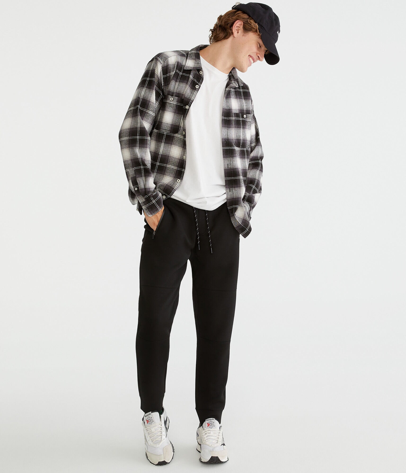 Aero MVMNT Tech Fleece Joggers