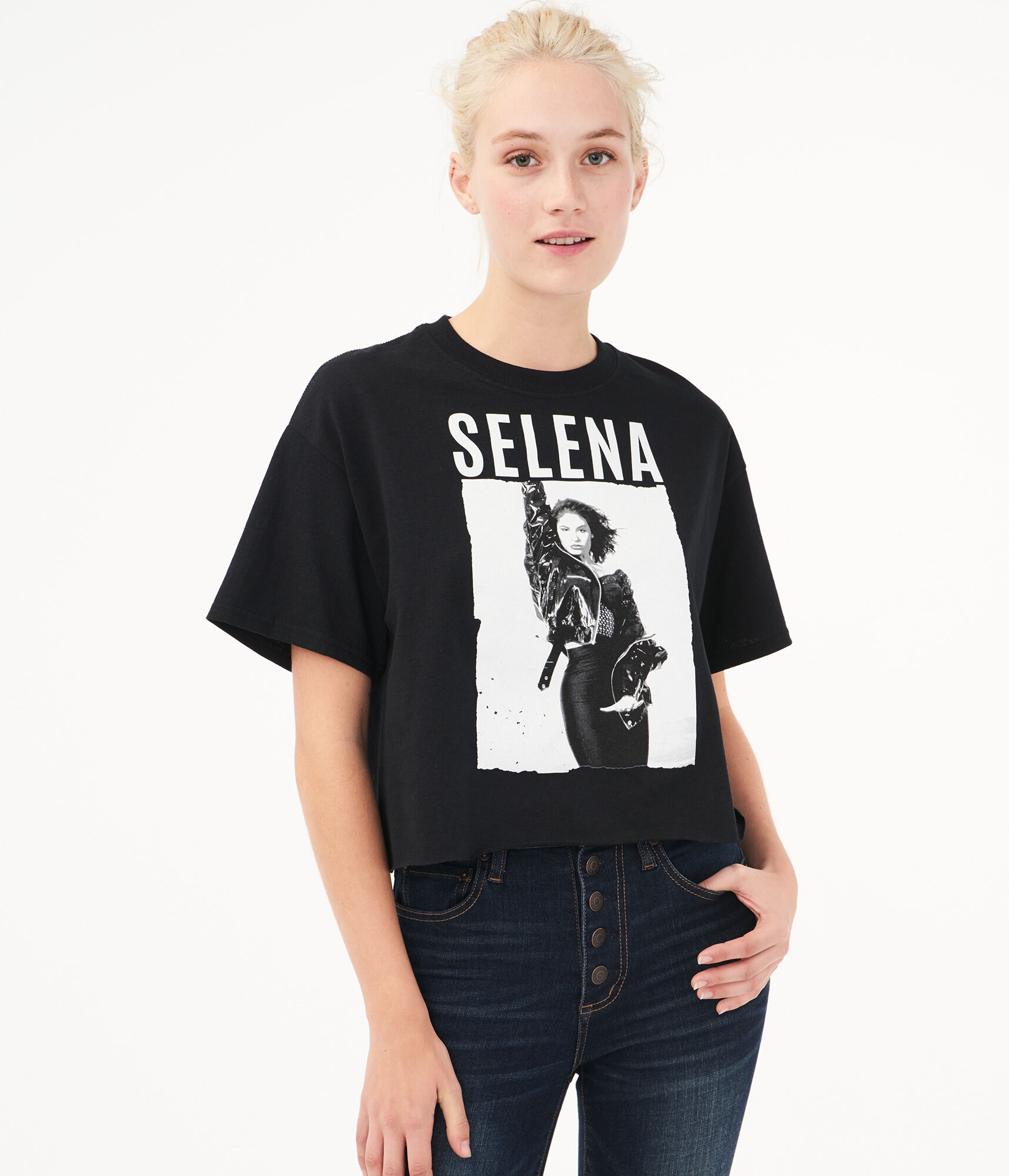 selena graphic tee