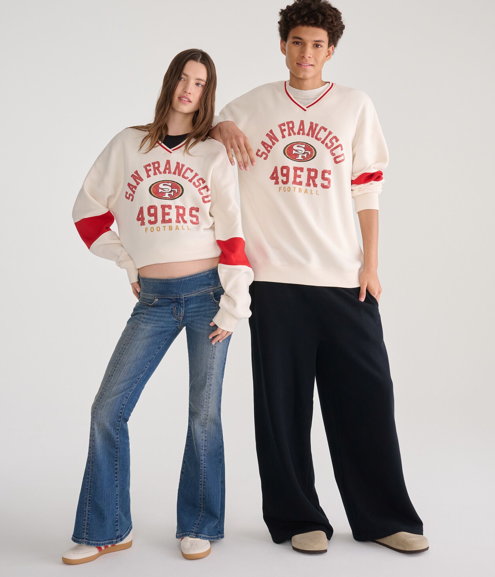 San Francisco 49ers V-Neck Sweatshirt