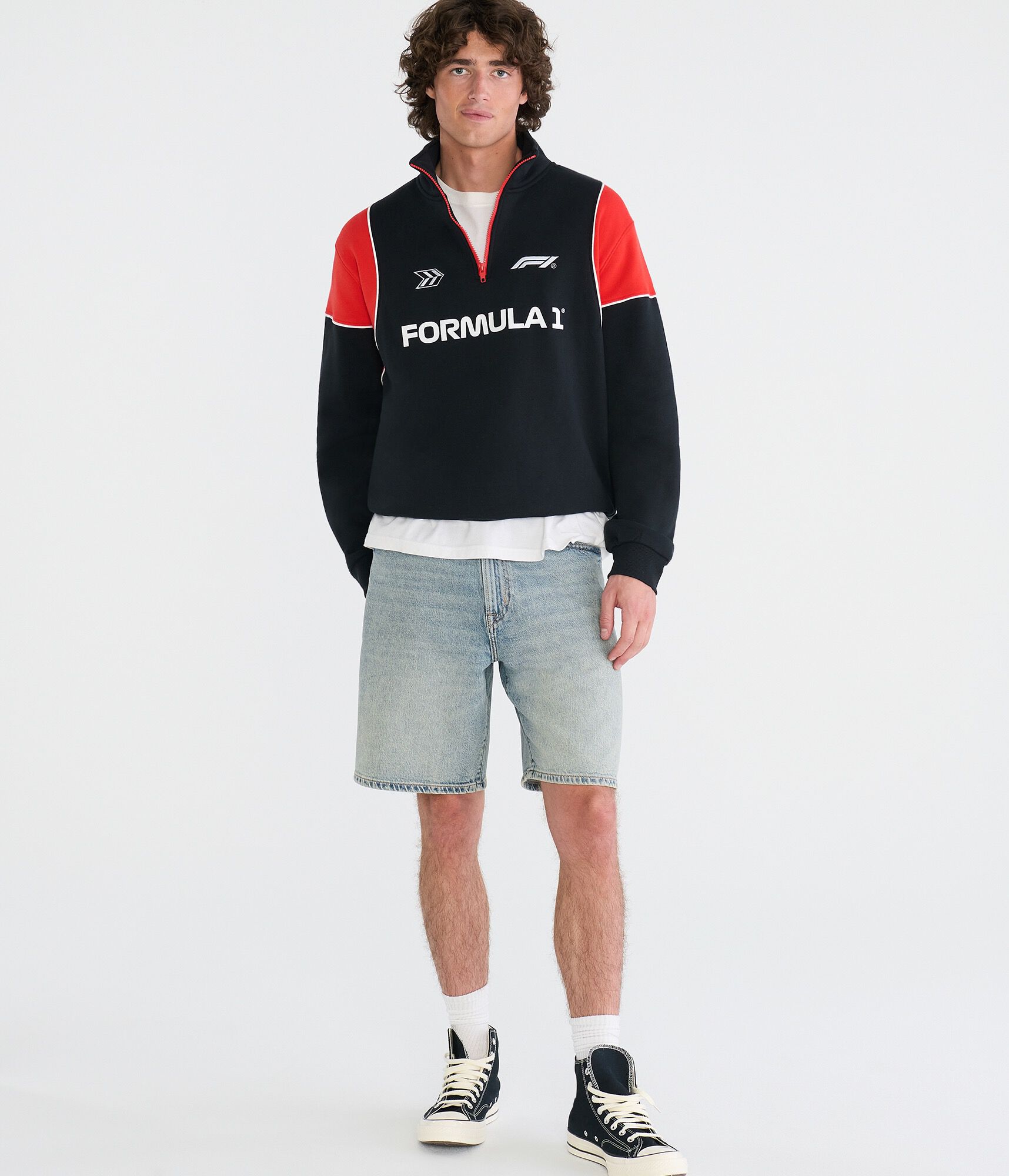 Formula 1&reg; World Tour 2026 Quarter-Zip Sweatshirt