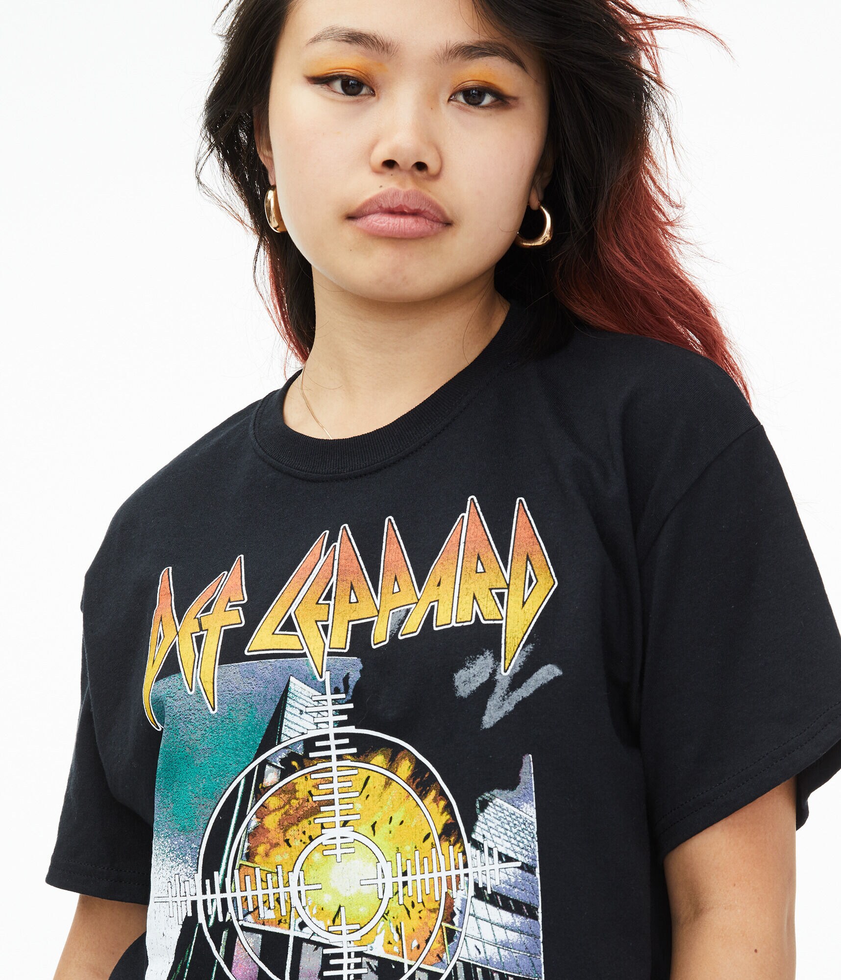Def Leppard Cropped Graphic Tee