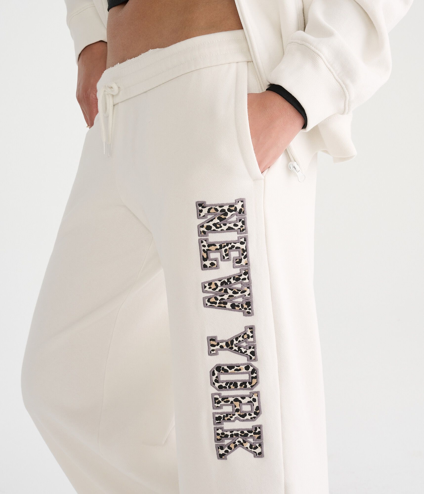 D&eacute;j&agrave; For Aero Leopard New York Mid-Rise Wide Leg Sweatpants