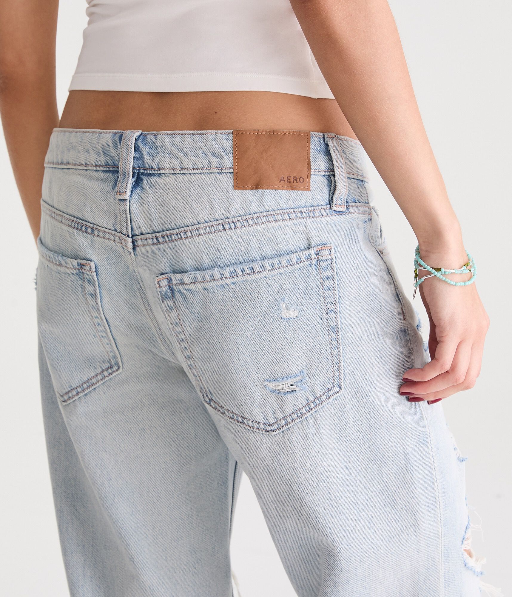 Low-Rise Baggy Jean