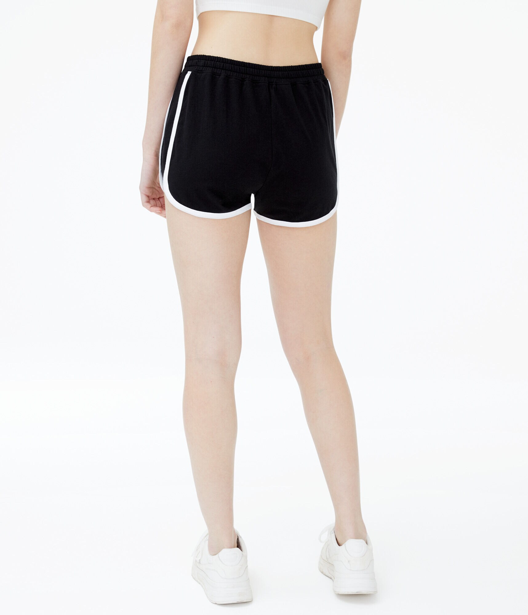Relaxed Retro Shorts