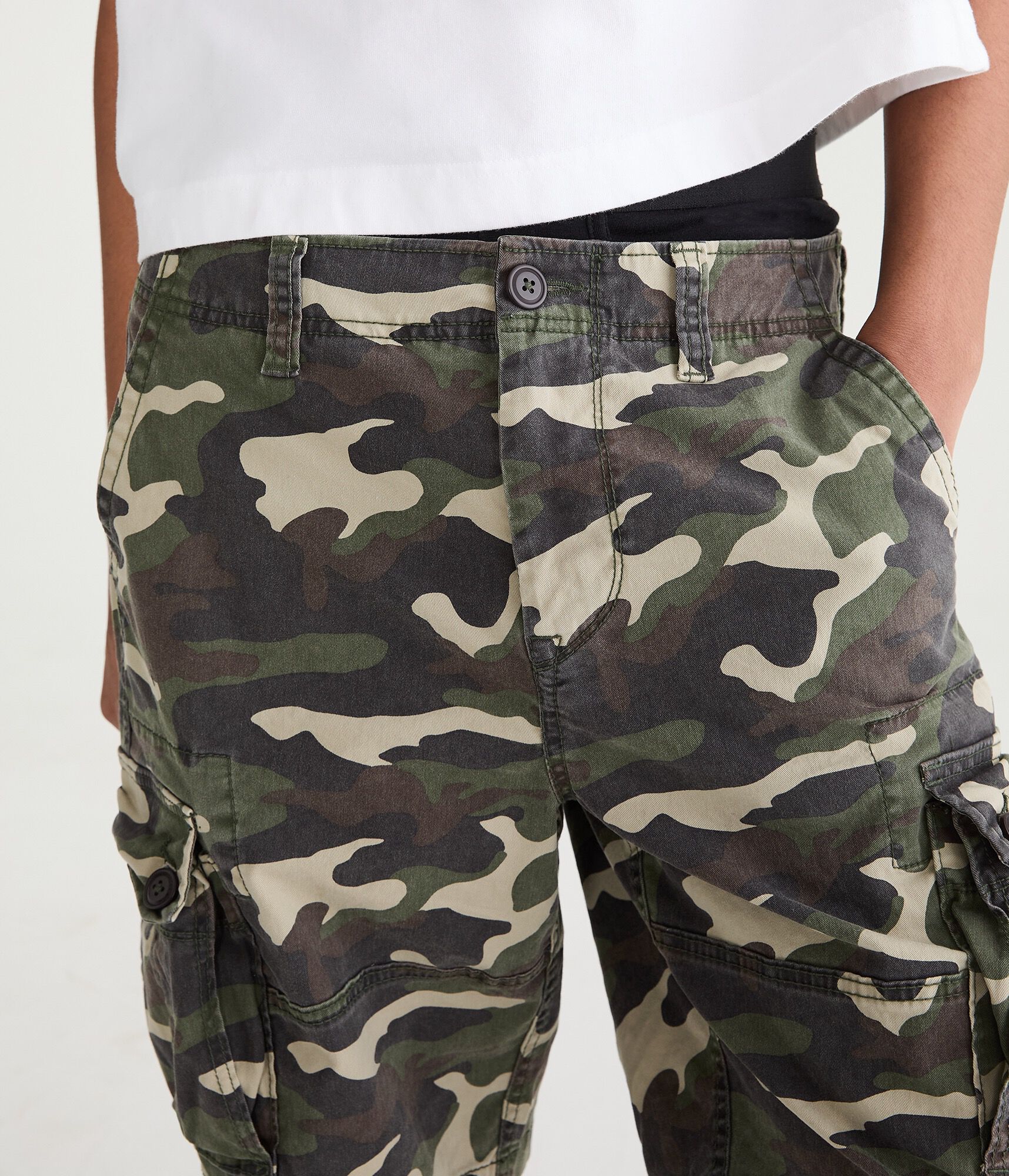 Camo Cargo Shorts 10"