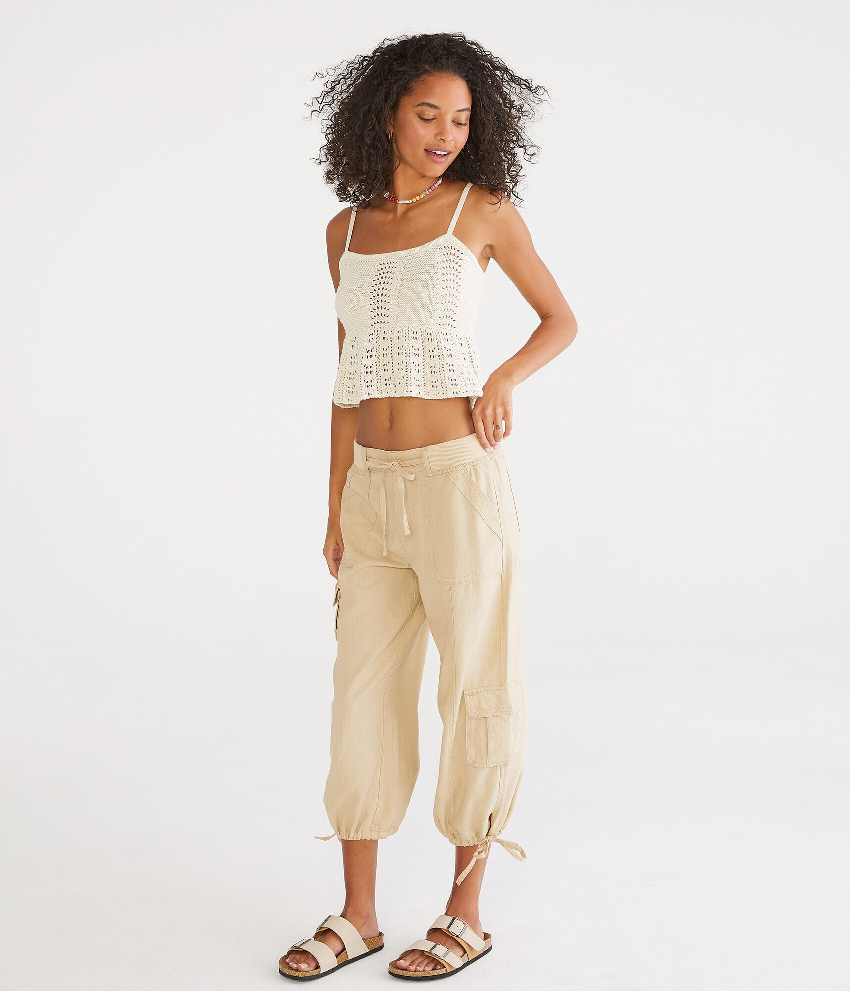 Mid-Rise Linen Utility Cargo Capris