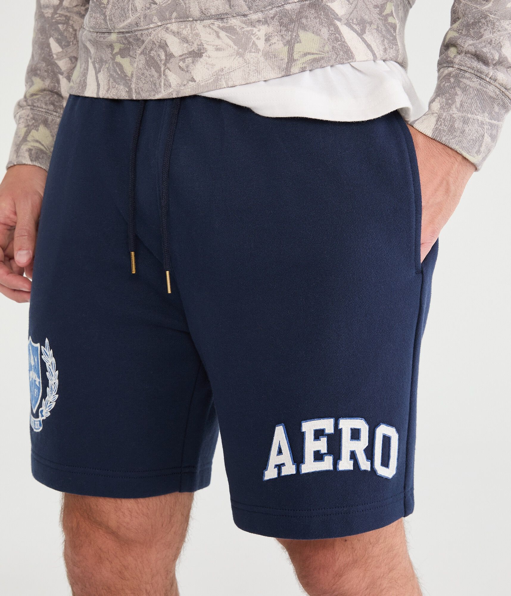 Aero Crest Heritage Fleece Shorts 7"