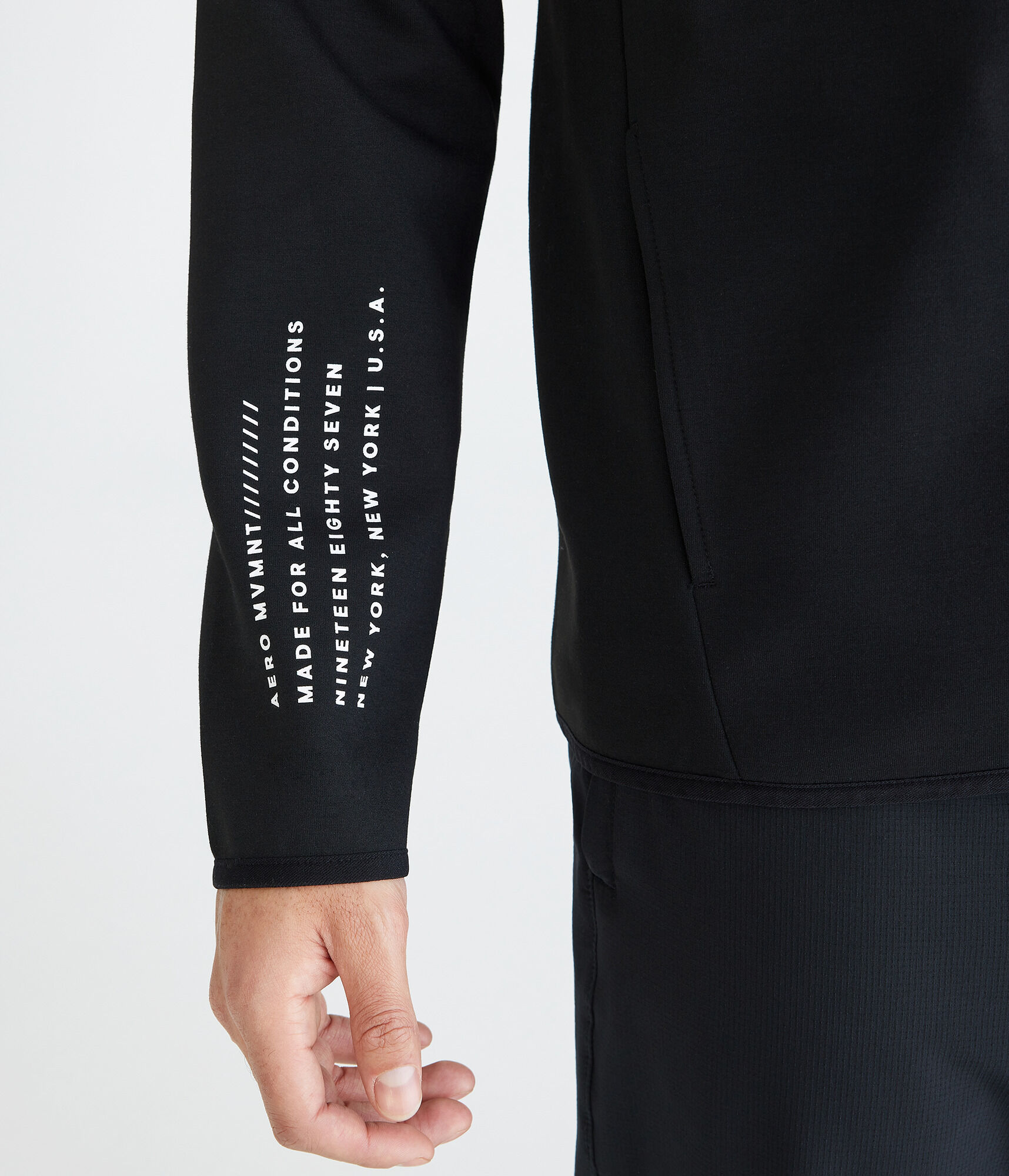 Aero MVMNT Tech Fleece Pullover Hoodie