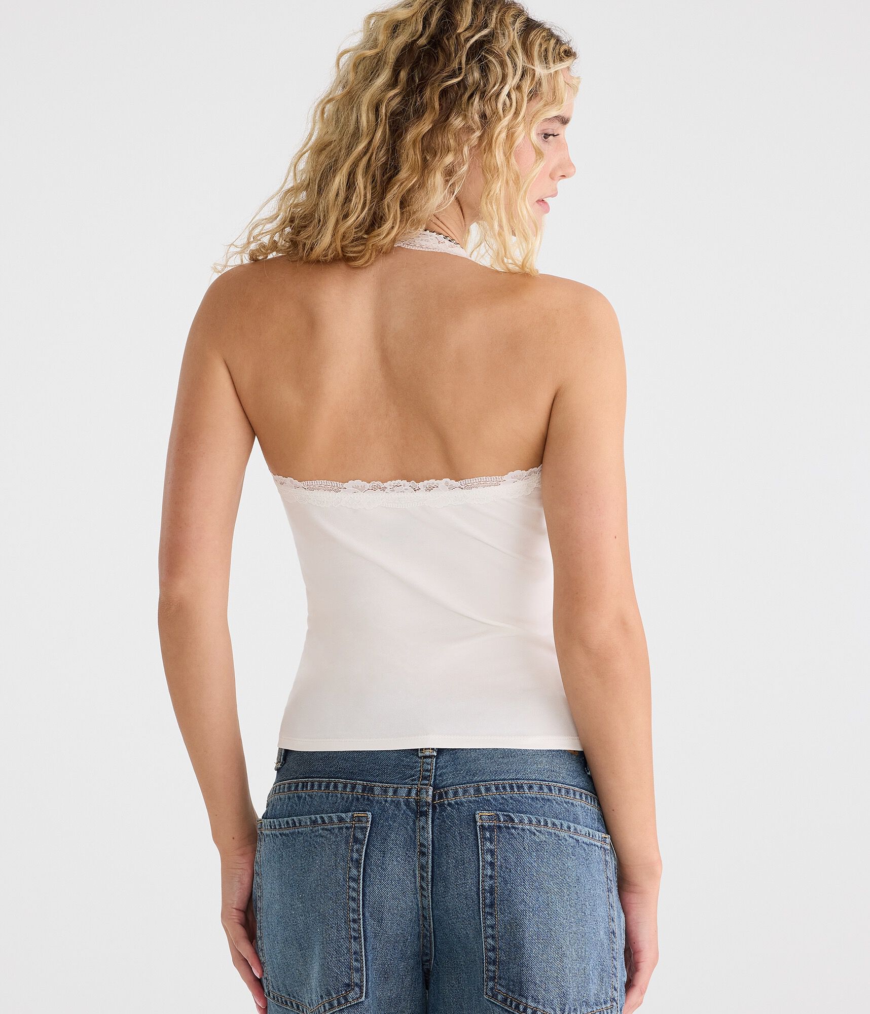 D&eacute;j&agrave; For Aero Lace V-Neck Halter Top