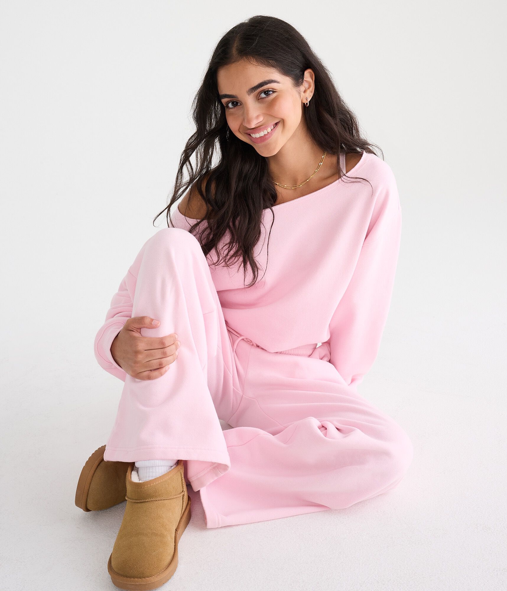 Cloud Soft Mid-Rise Wide Leg Sweatpants