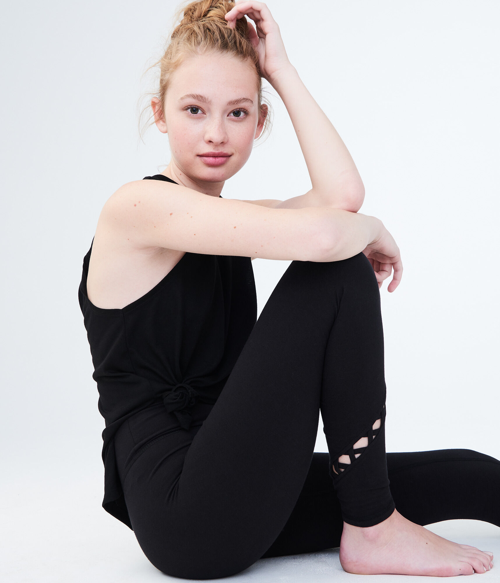 LLD High-Waisted Seriously Slimming Lattice Ankle Legging