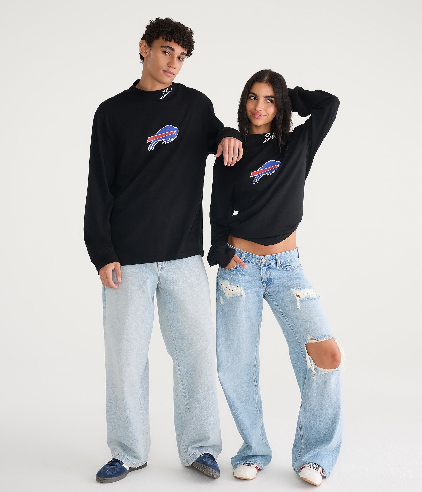 Long Sleeve Buffalo Bills Mock-Neck Tee