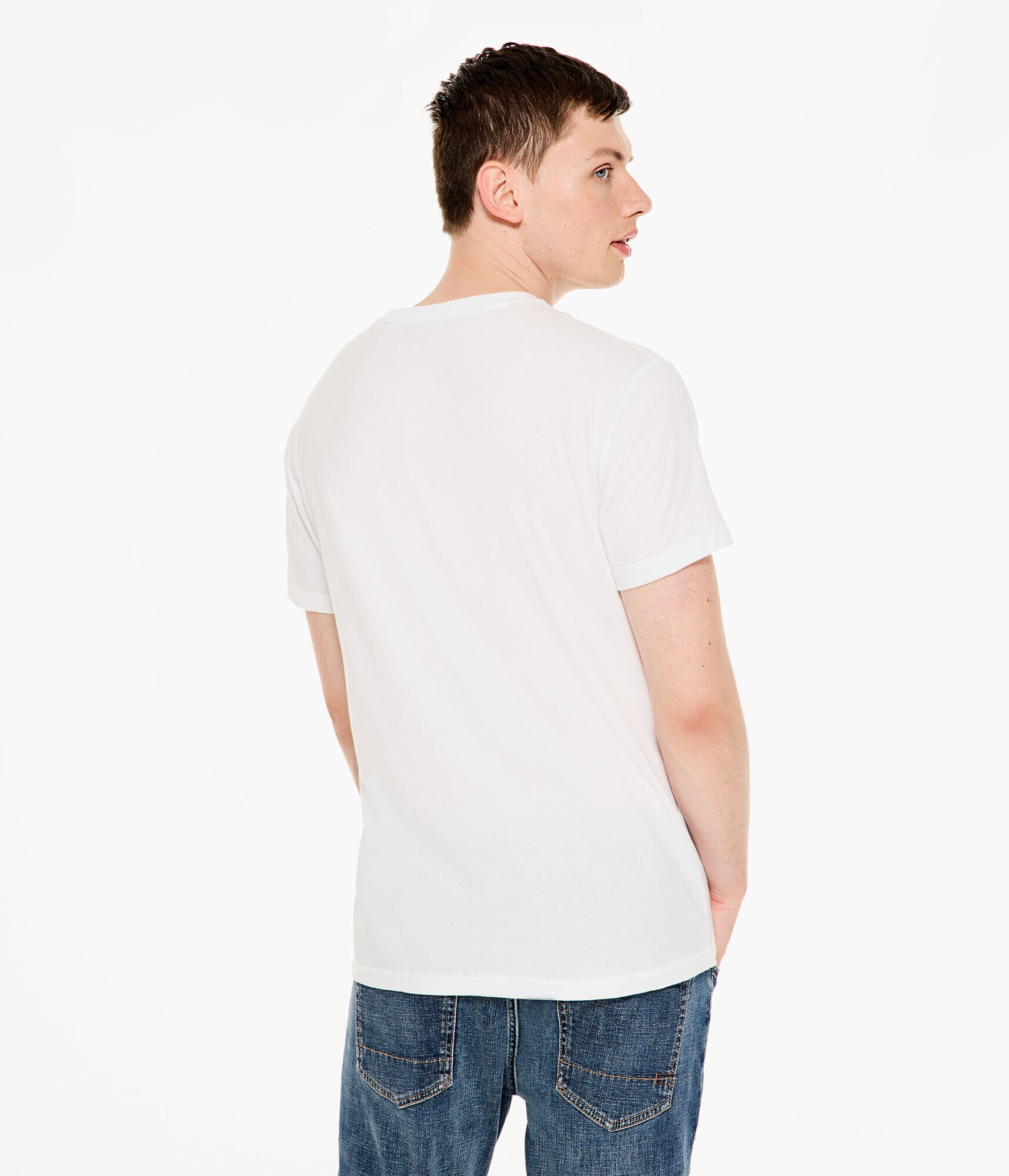 Aeropostale 1987 Logo Appliqu&eacute; Graphic Tee