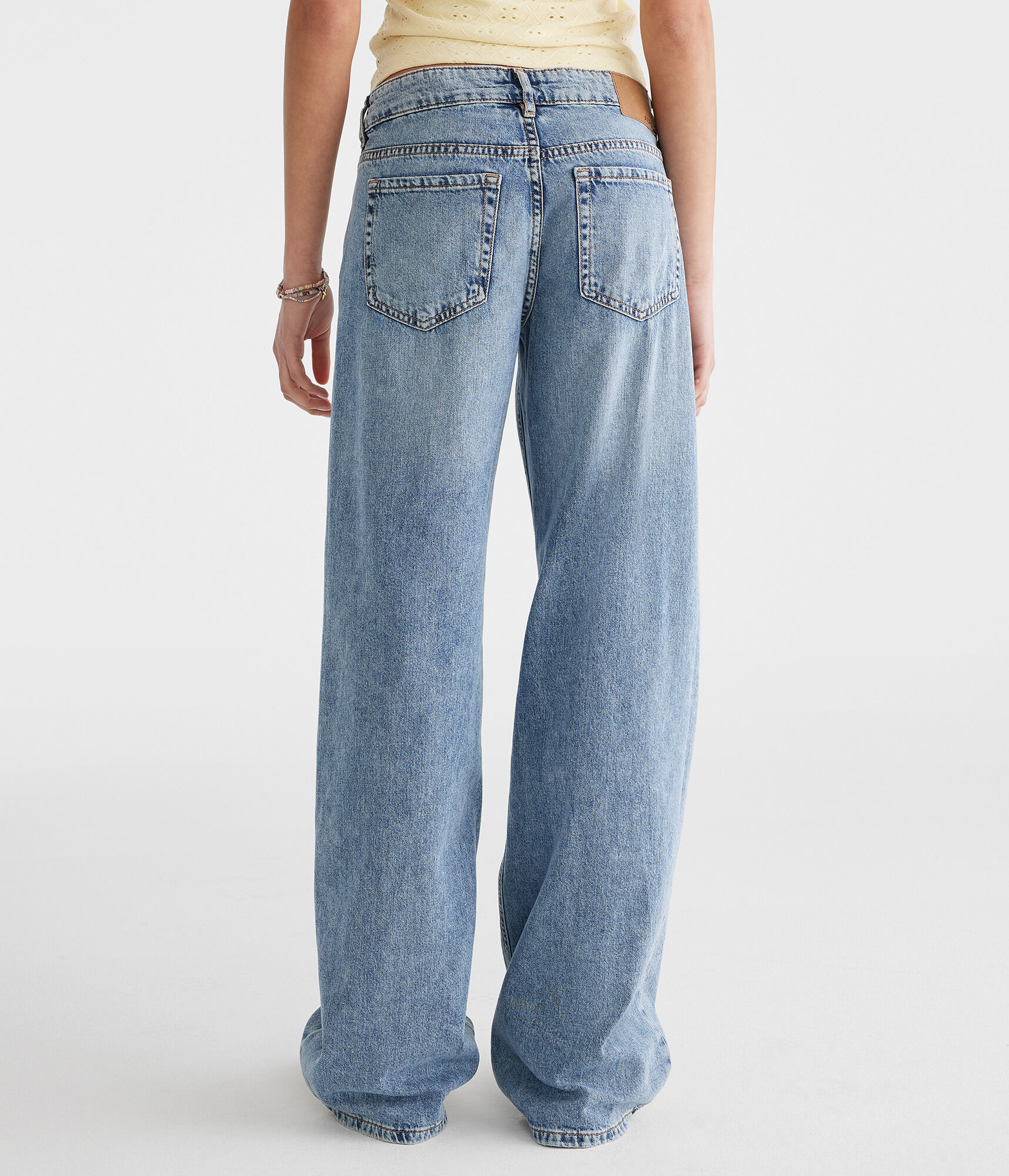 Low-Rise Baggy Wide Leg Lightweight Luxe Jean