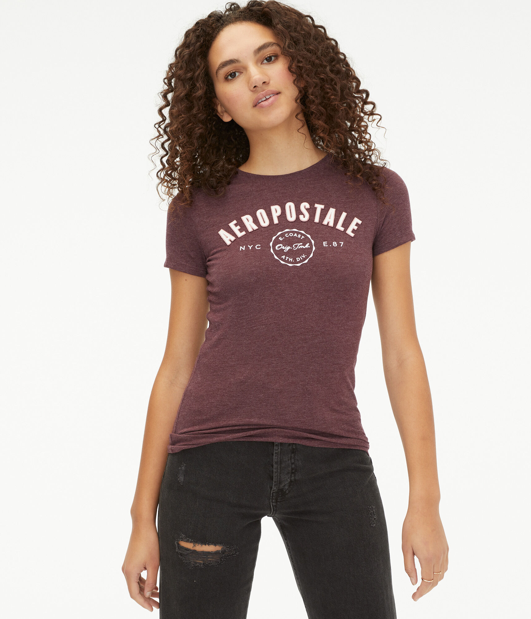 Aeropostale Crest Appliqu&eacute; Graphic Tee