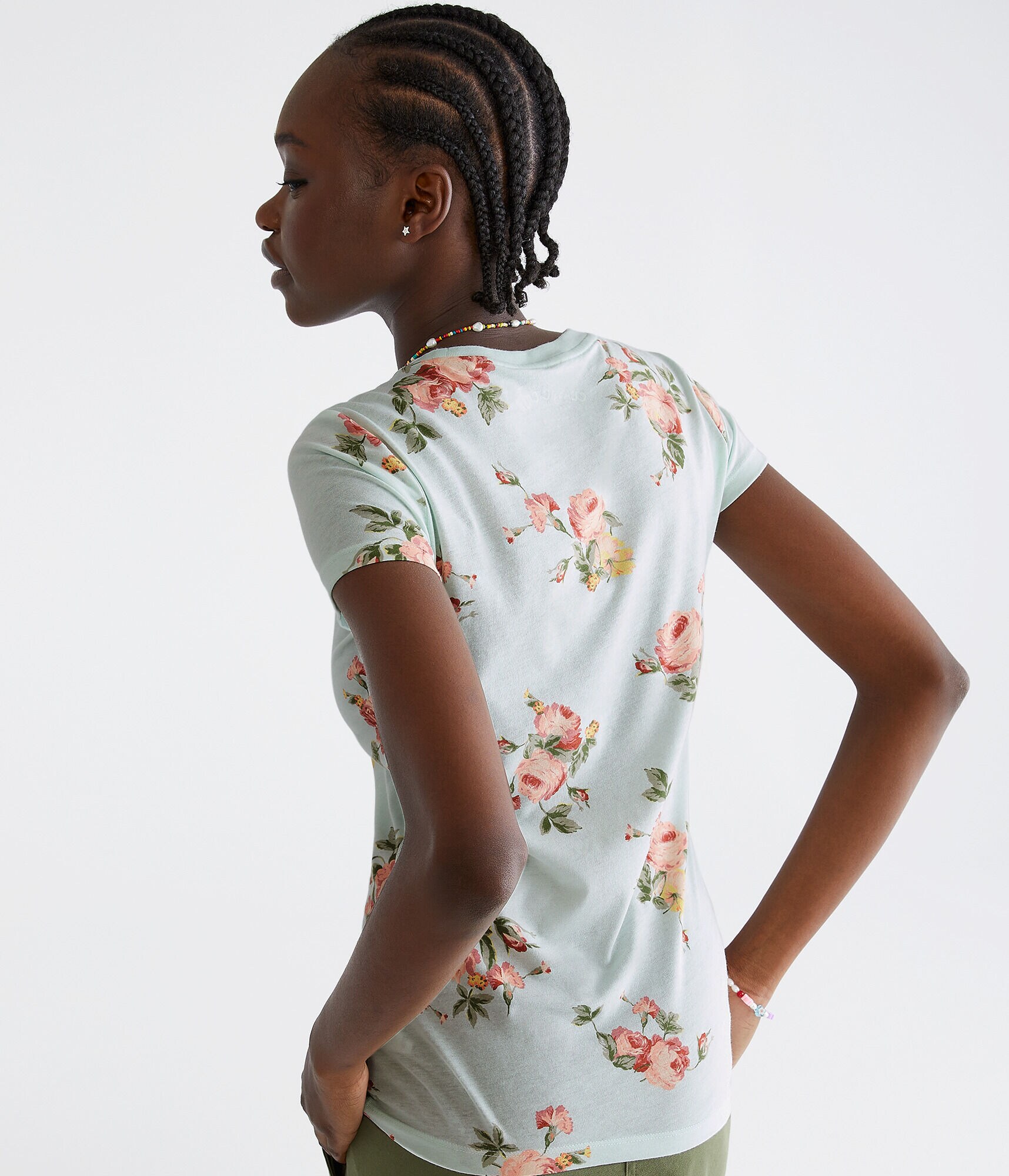 Aero Floral Appliqu&eacute; Graphic Tee