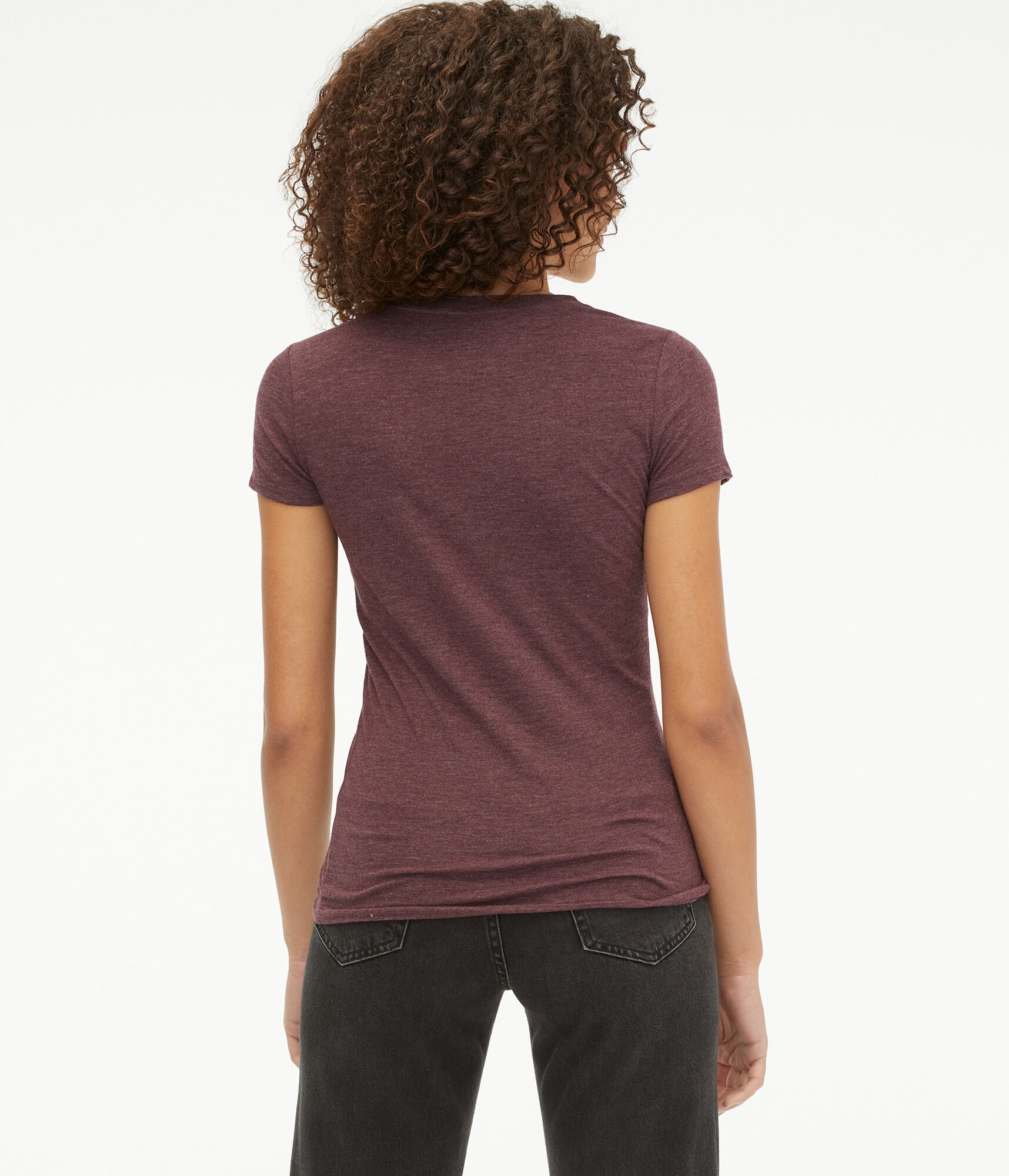 Aeropostale Crest Appliqu&eacute; Graphic Tee