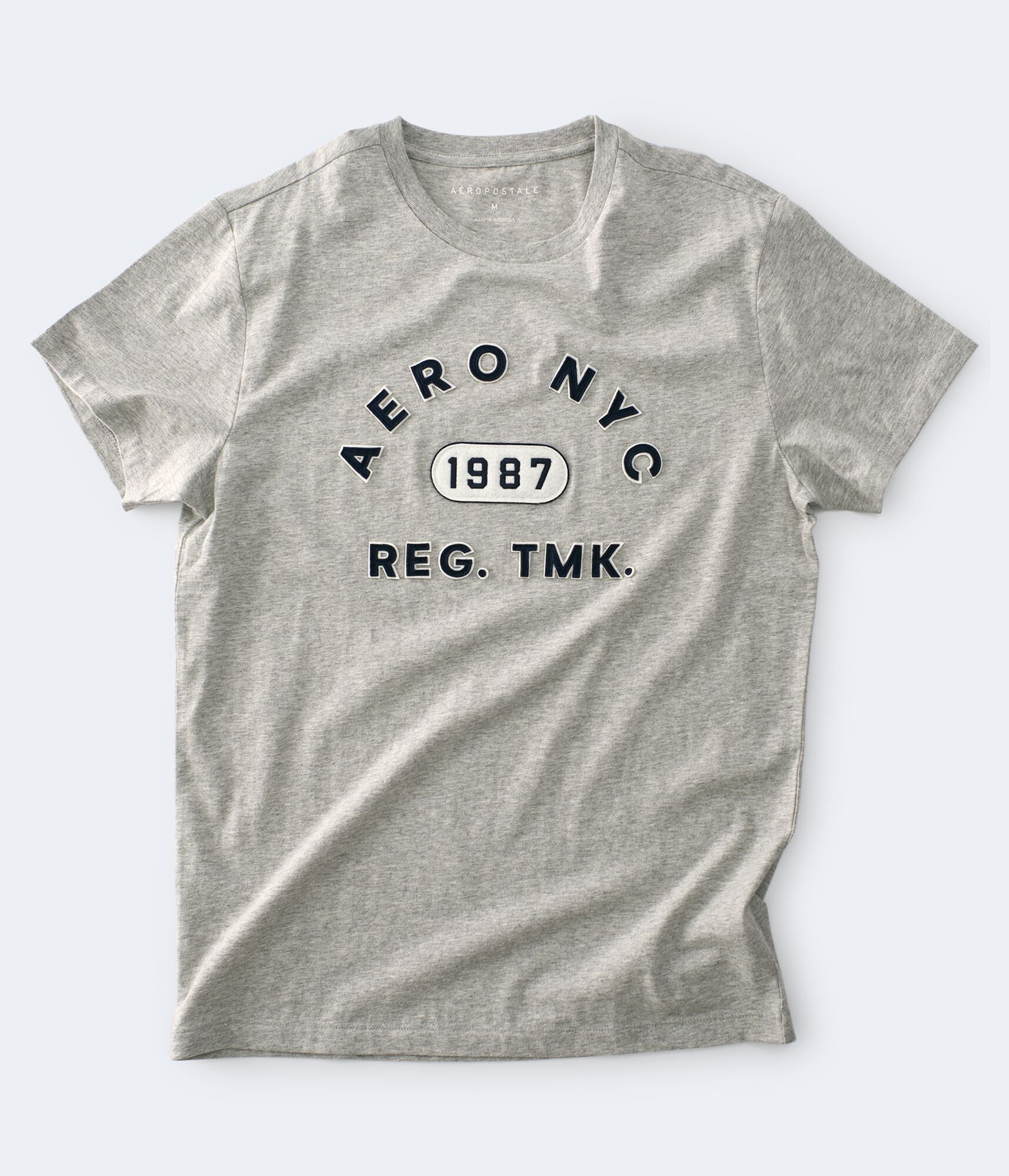 Arched Aero NYC Appliqu&eacute; Graphic Tee