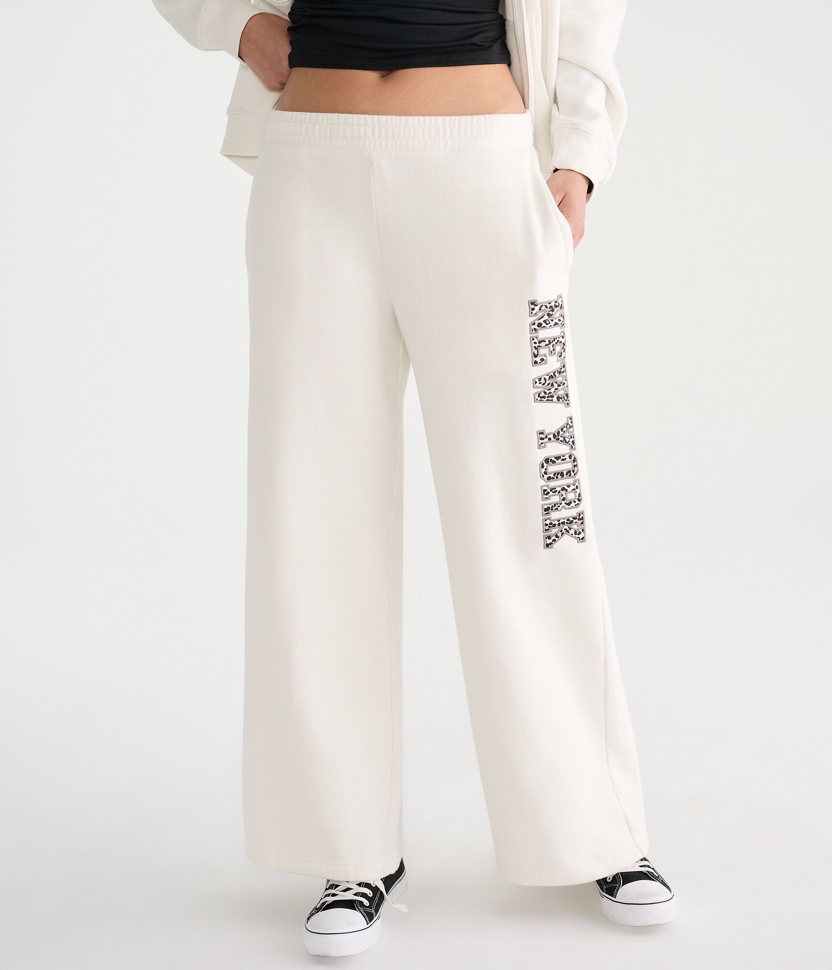 D&eacute;j&agrave; For Aero Leopard New York Mid-Rise Wide Leg Sweatpants