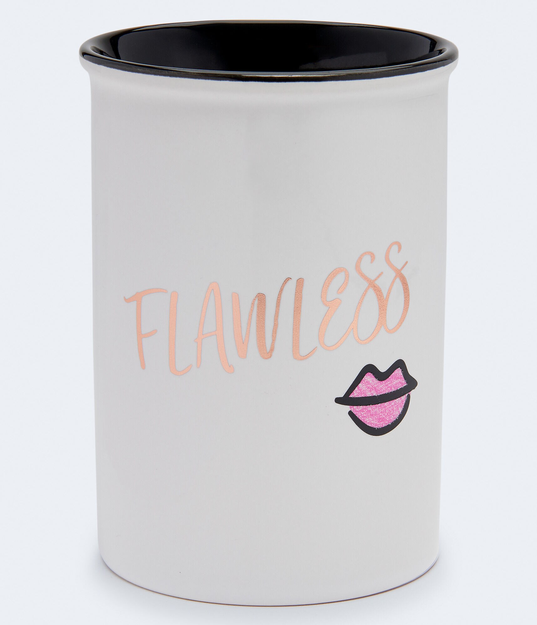 Flawless Makeup Brush Holder