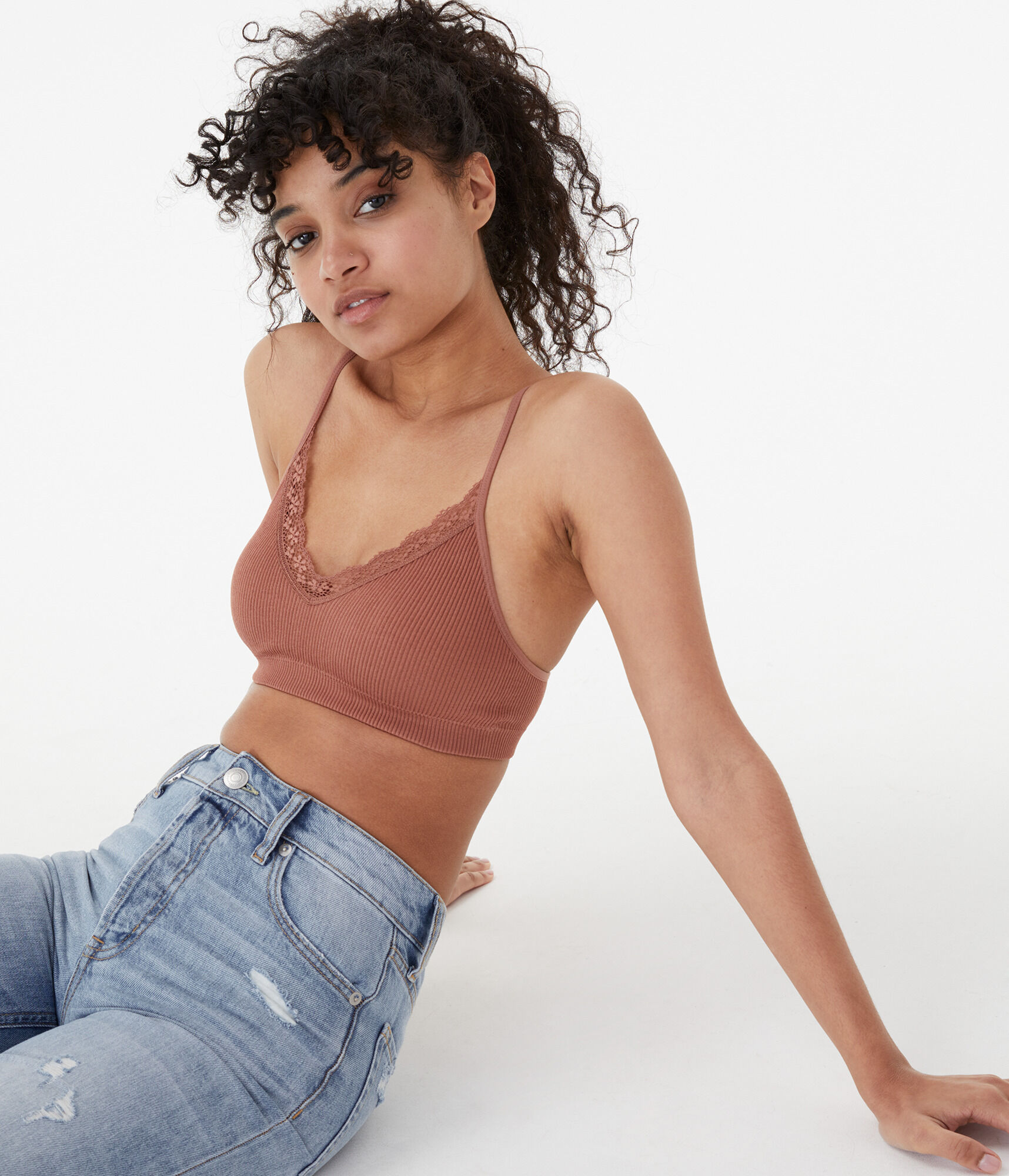 Seamless Lace-Trimmed Bralette