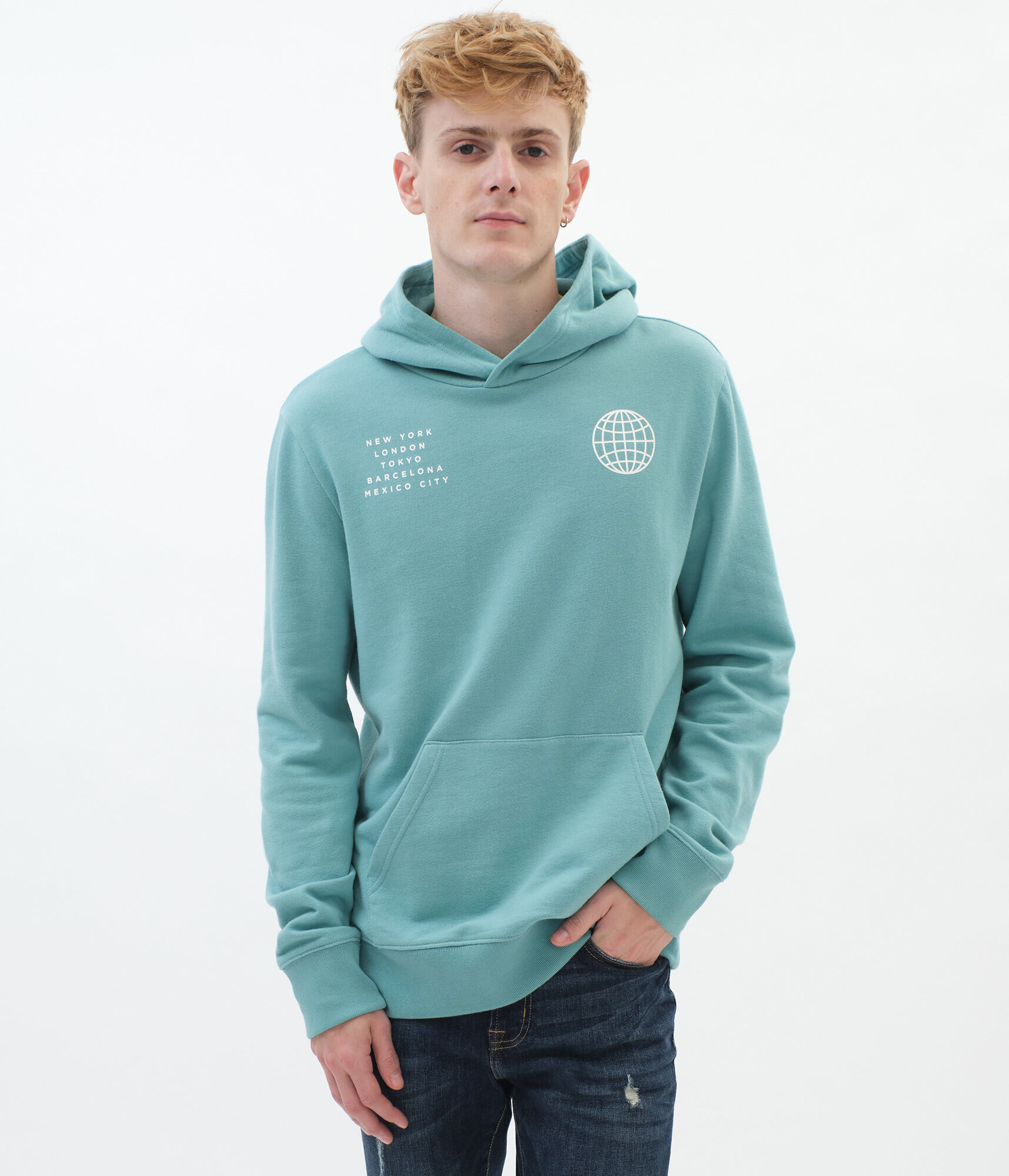 Global Traveler Pullover Hoodie***