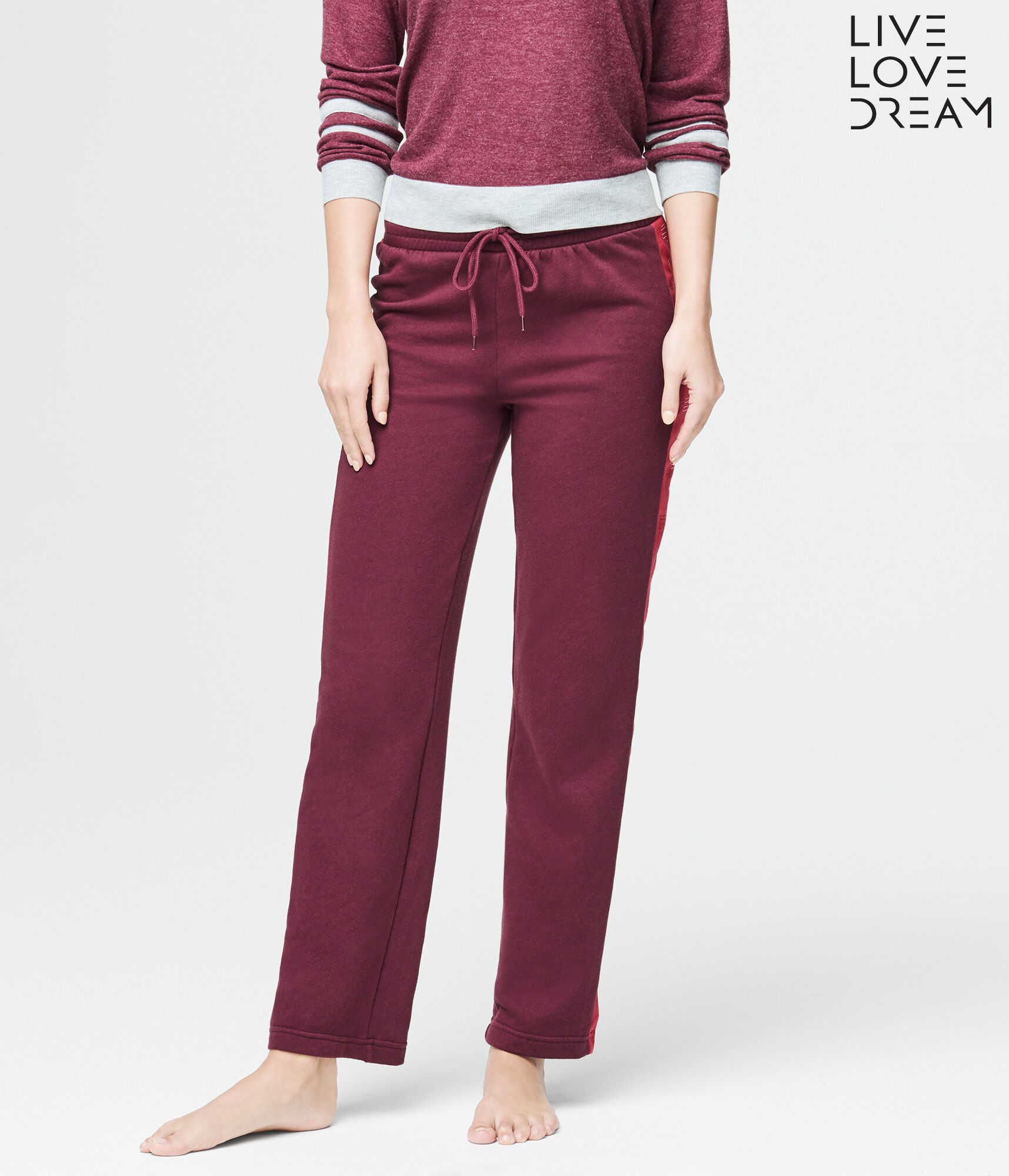 LLD Logo Stripe 90's Wide-Leg Sweatpants