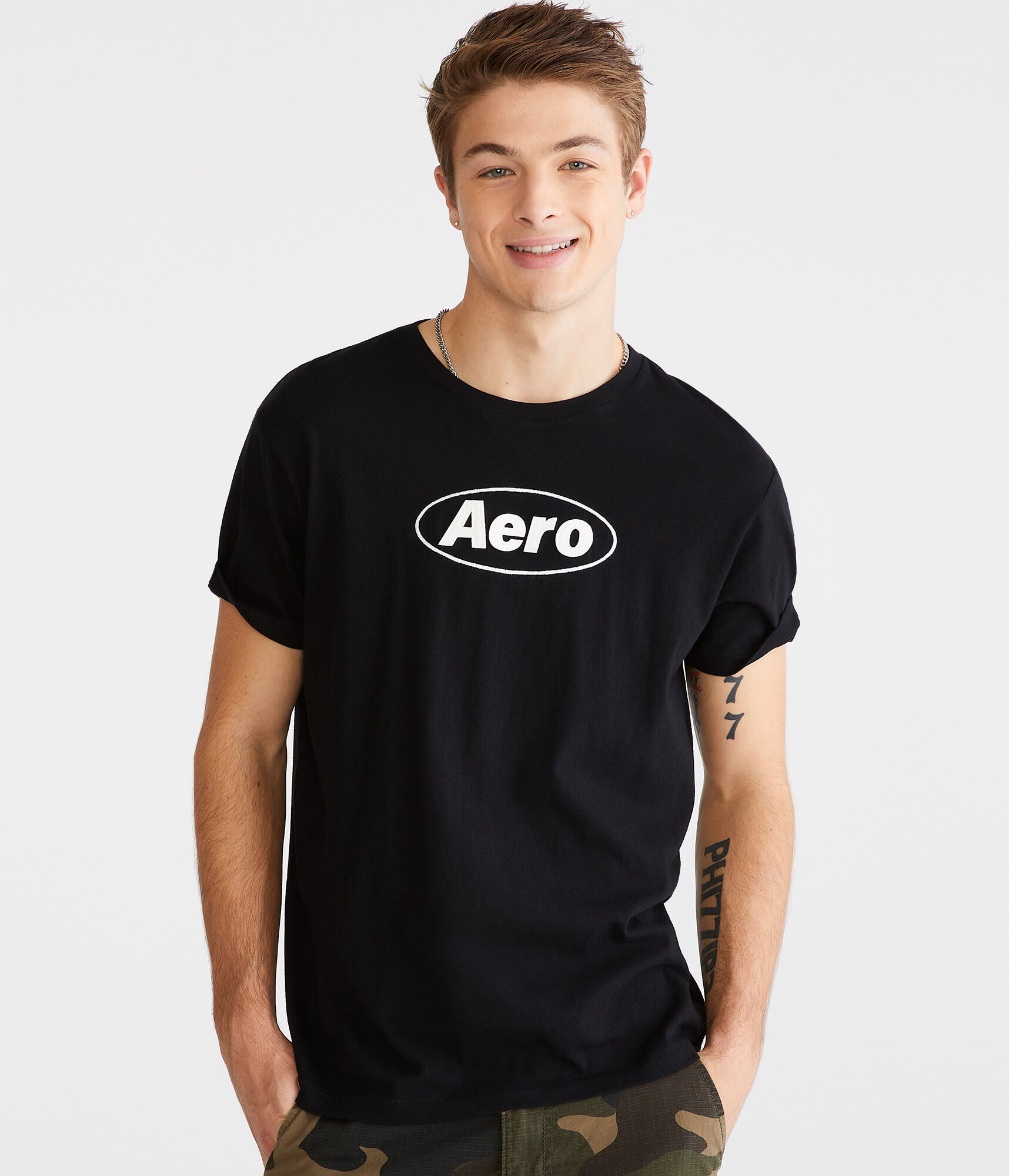 Aero Oval Appliqu&eacute; Graphic Tee