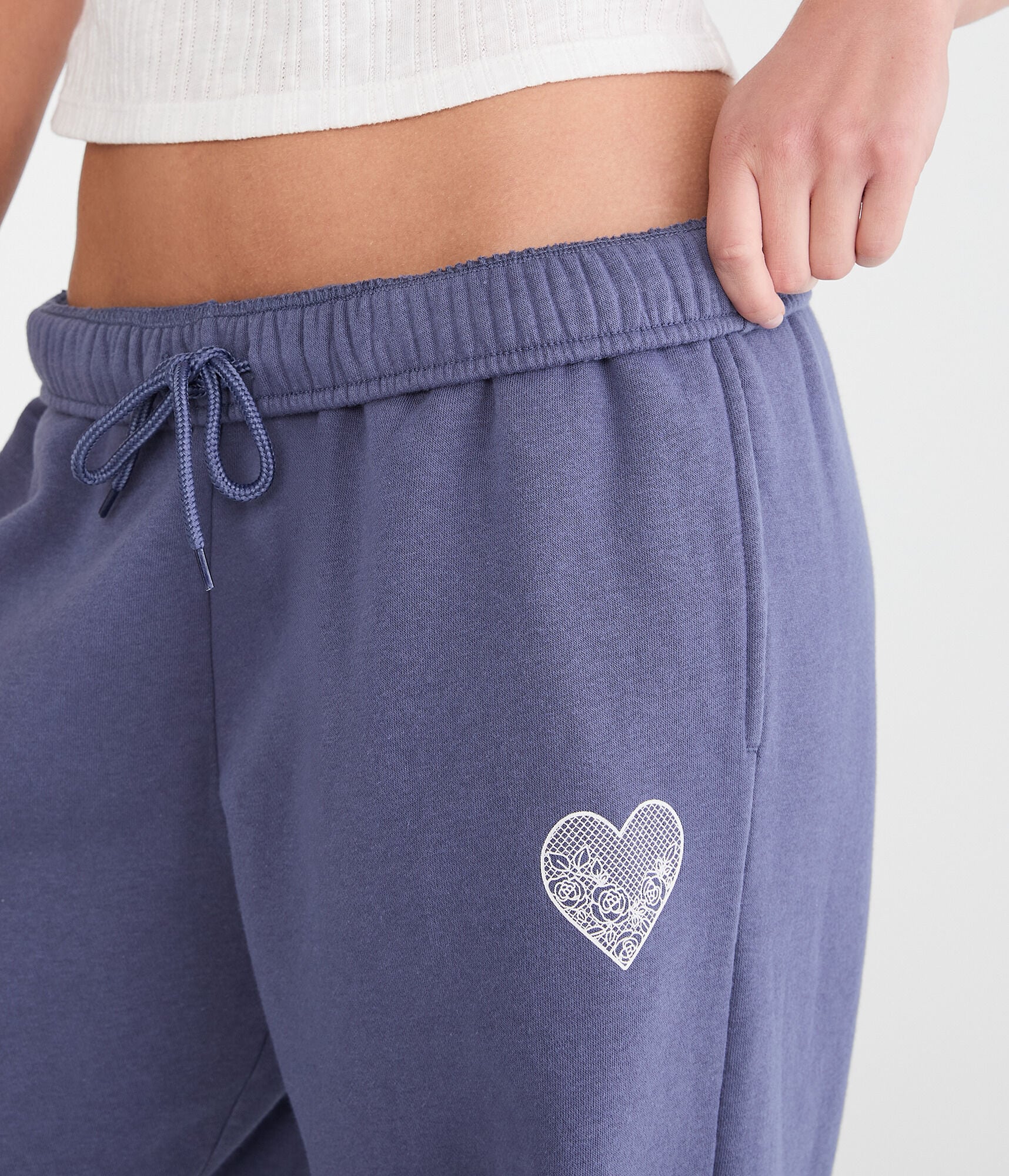 Cloud Soft Lace Heart High-Waisted Straight Leg Sweatpants