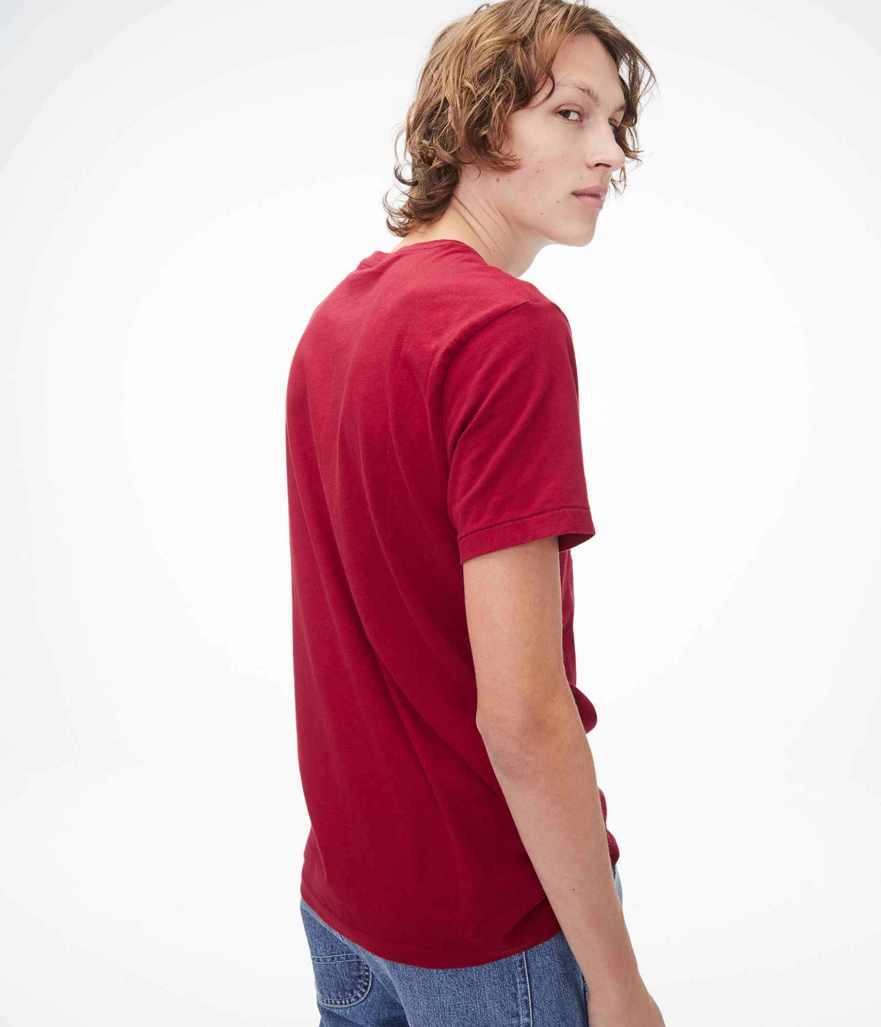 Aeropostale Arch Appliqu&eacute; Graphic Tee