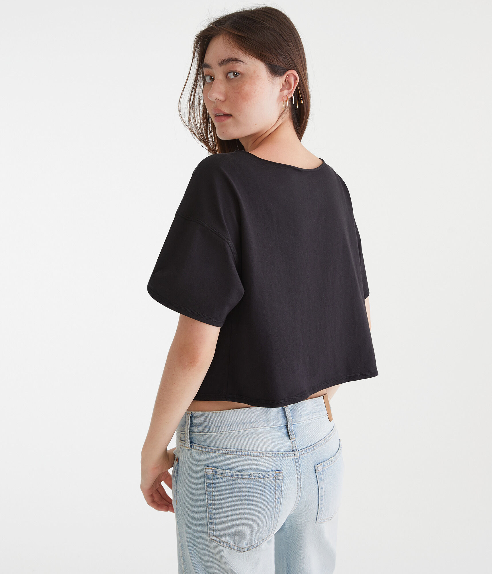 Pittsburgh Steelers Cropped Off-The-Shoulder Graphic Tee